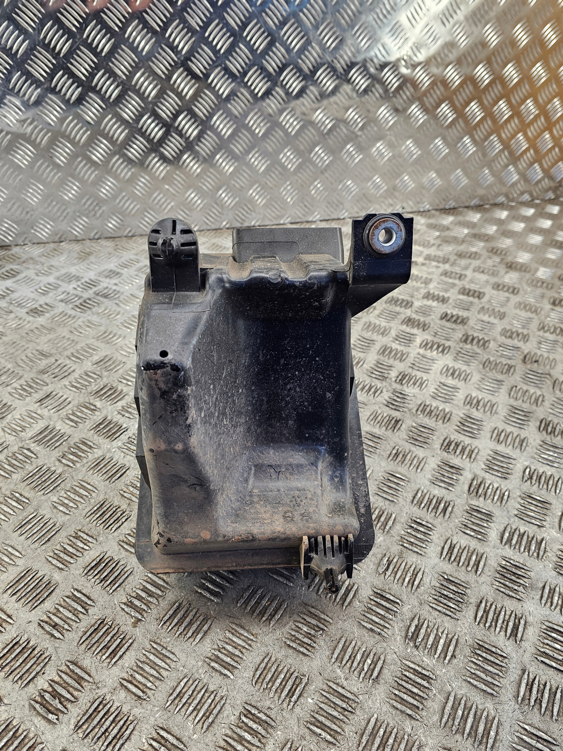 Gehäuse filter luft HYUNDAI TUCSON II 28110D3100LP