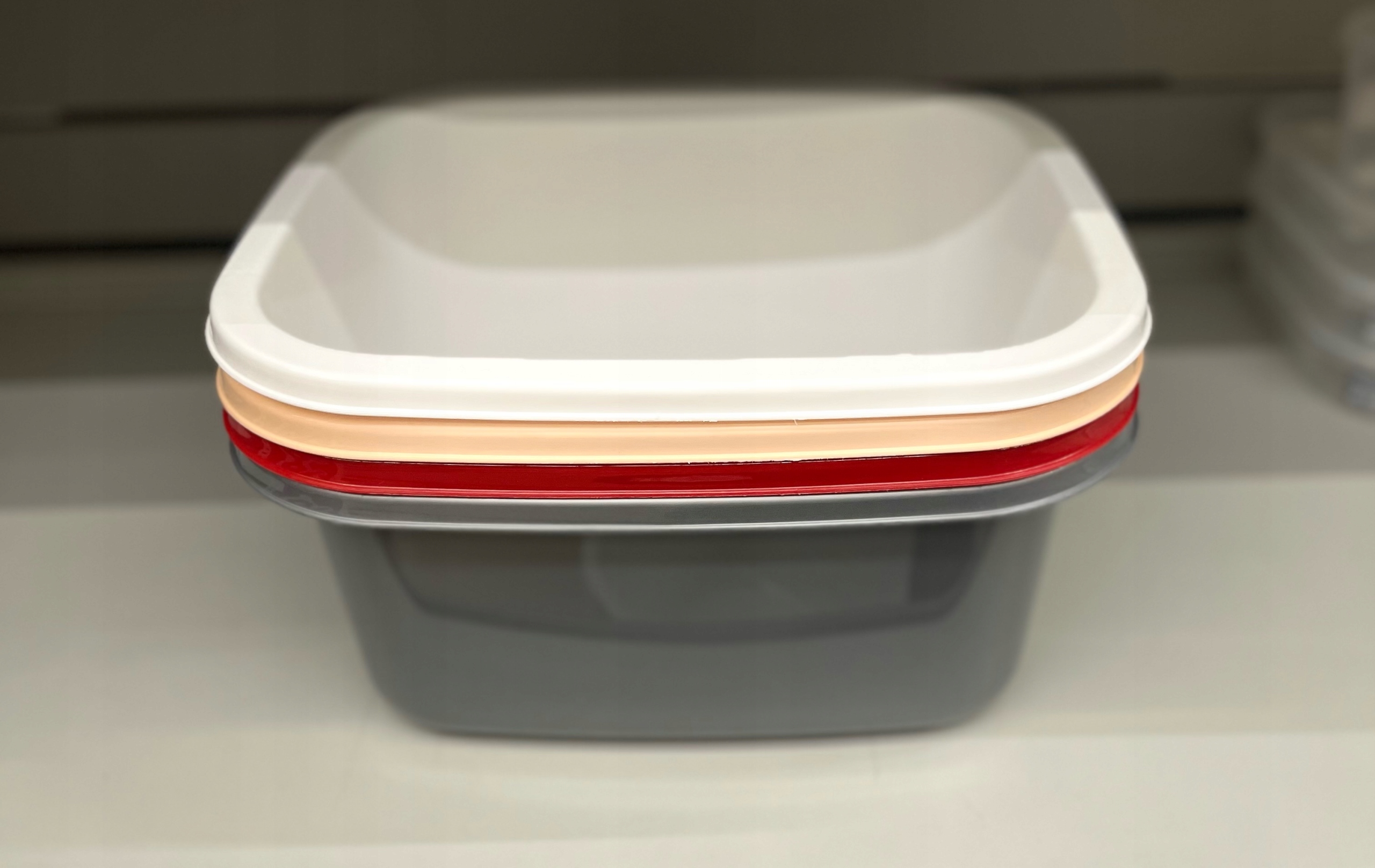 Miska owalny West 12 l beżowy, biały, srebrny, czerwony