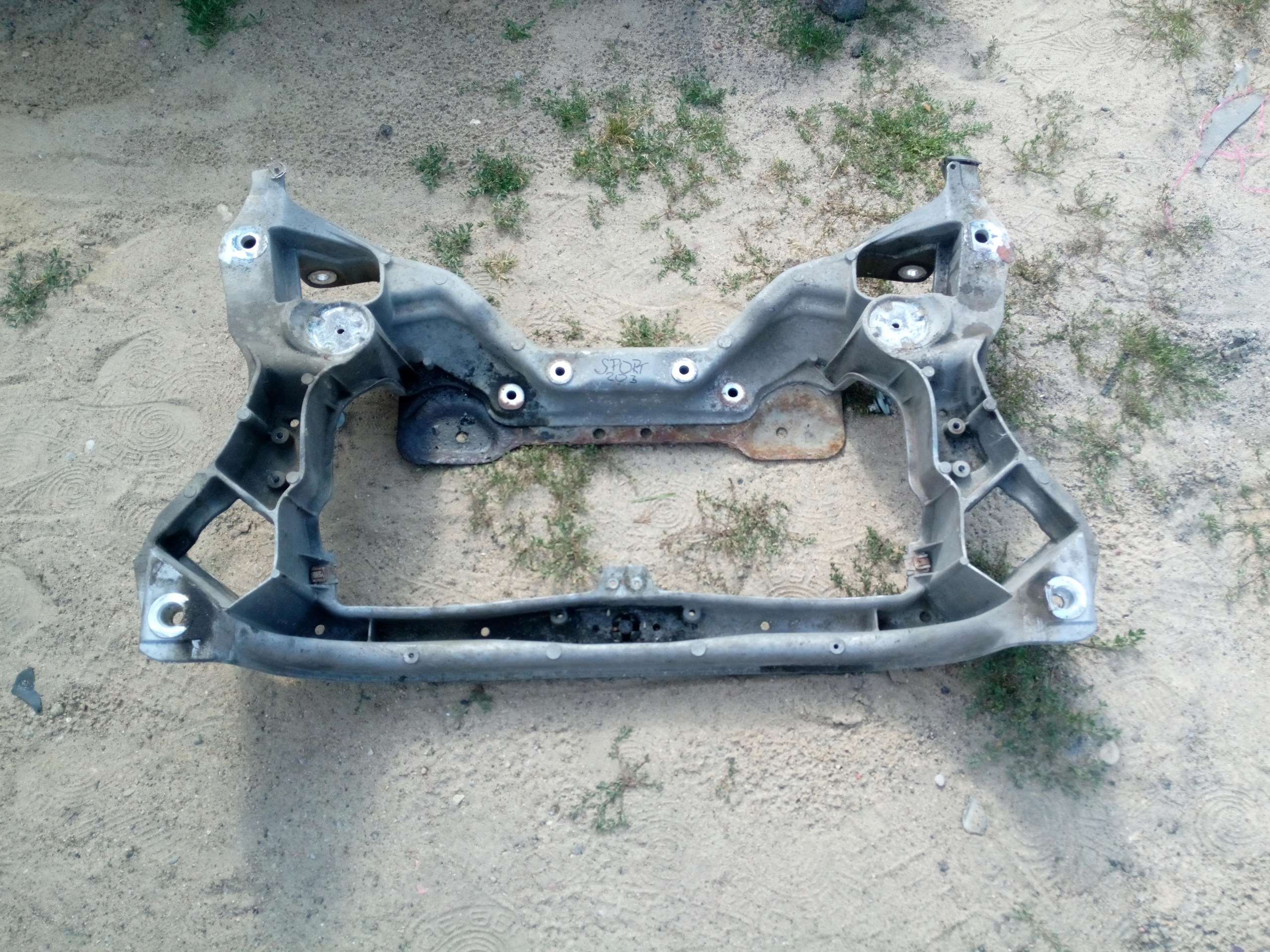 MERCEDES W203 axle beam subframe TRAWERS