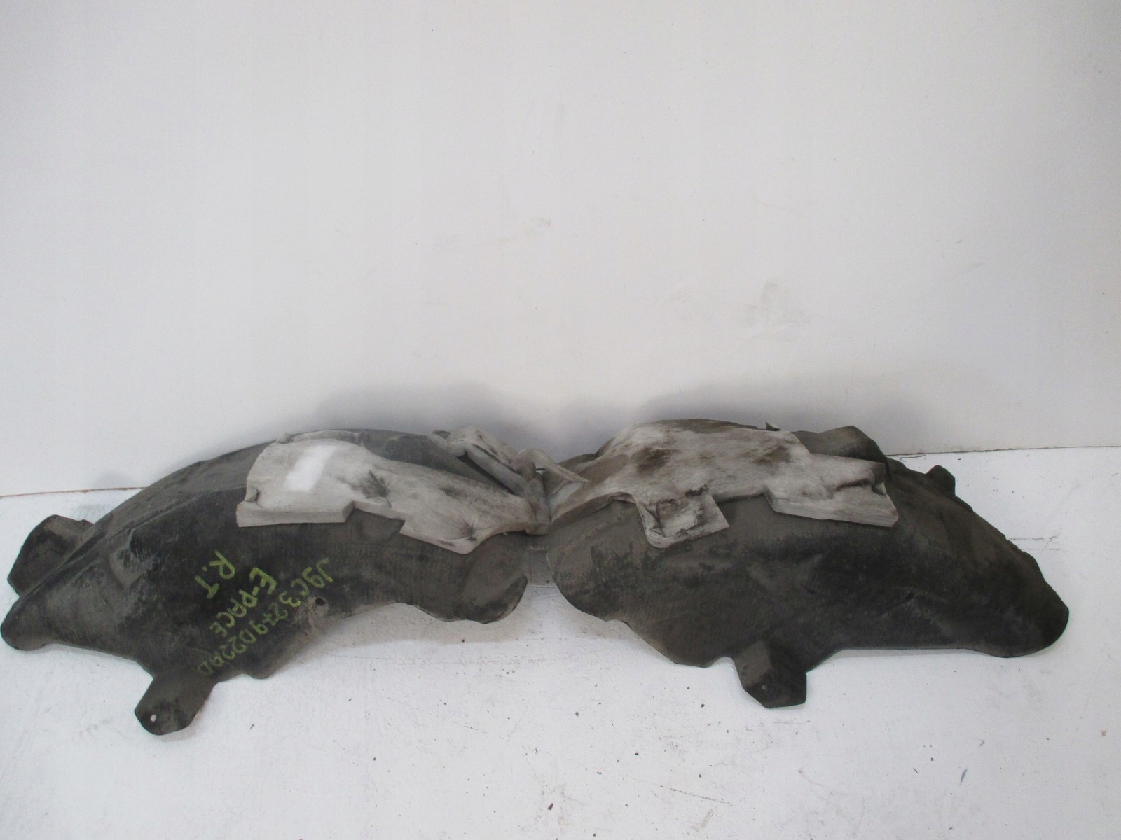 mudguard NADKOLA JAGUAR E PACE rear part rear. J9C3-279D22-AD J9C3-279D23-AD