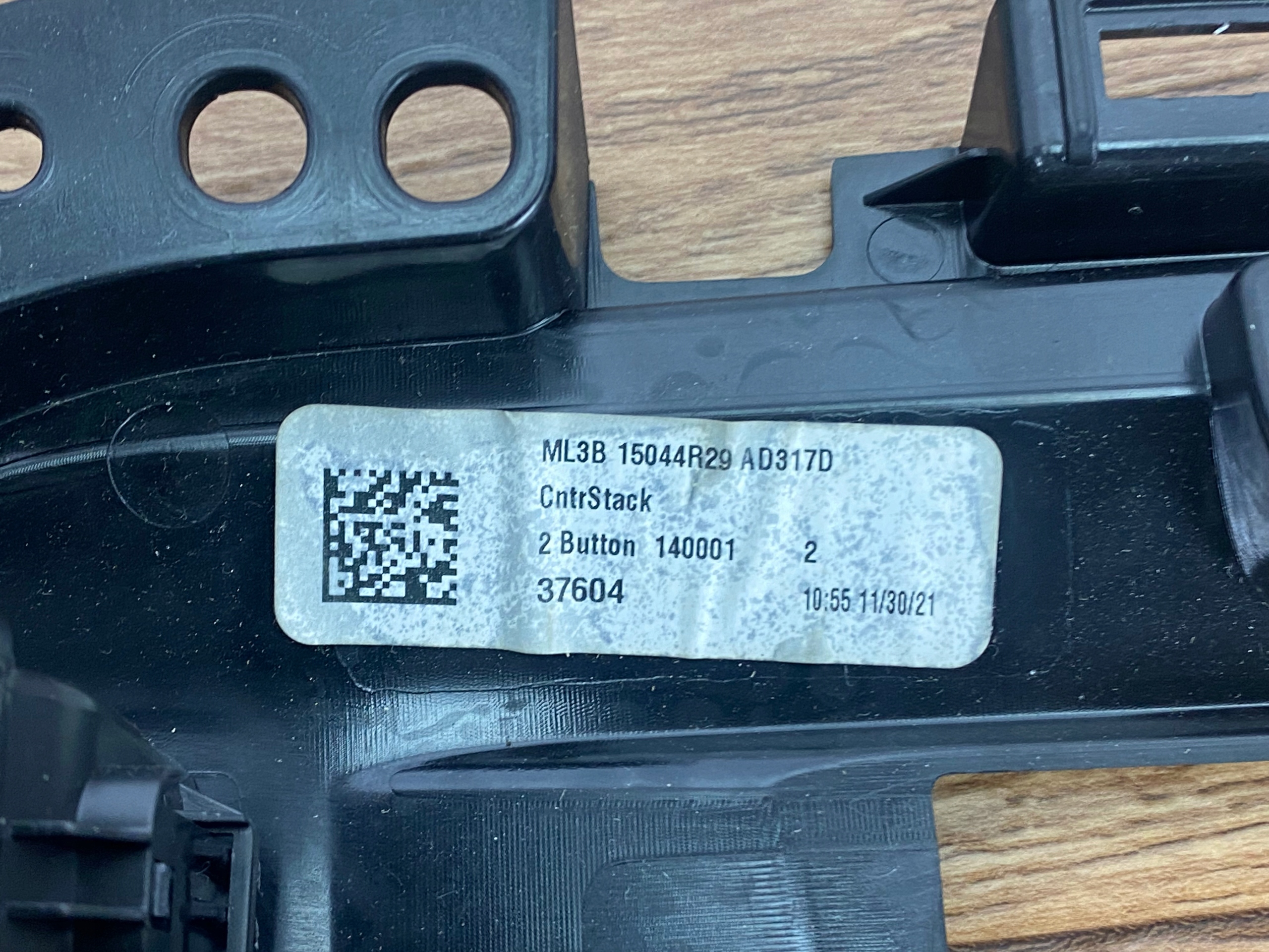 obal panel radia Ford F150 2021+ USA