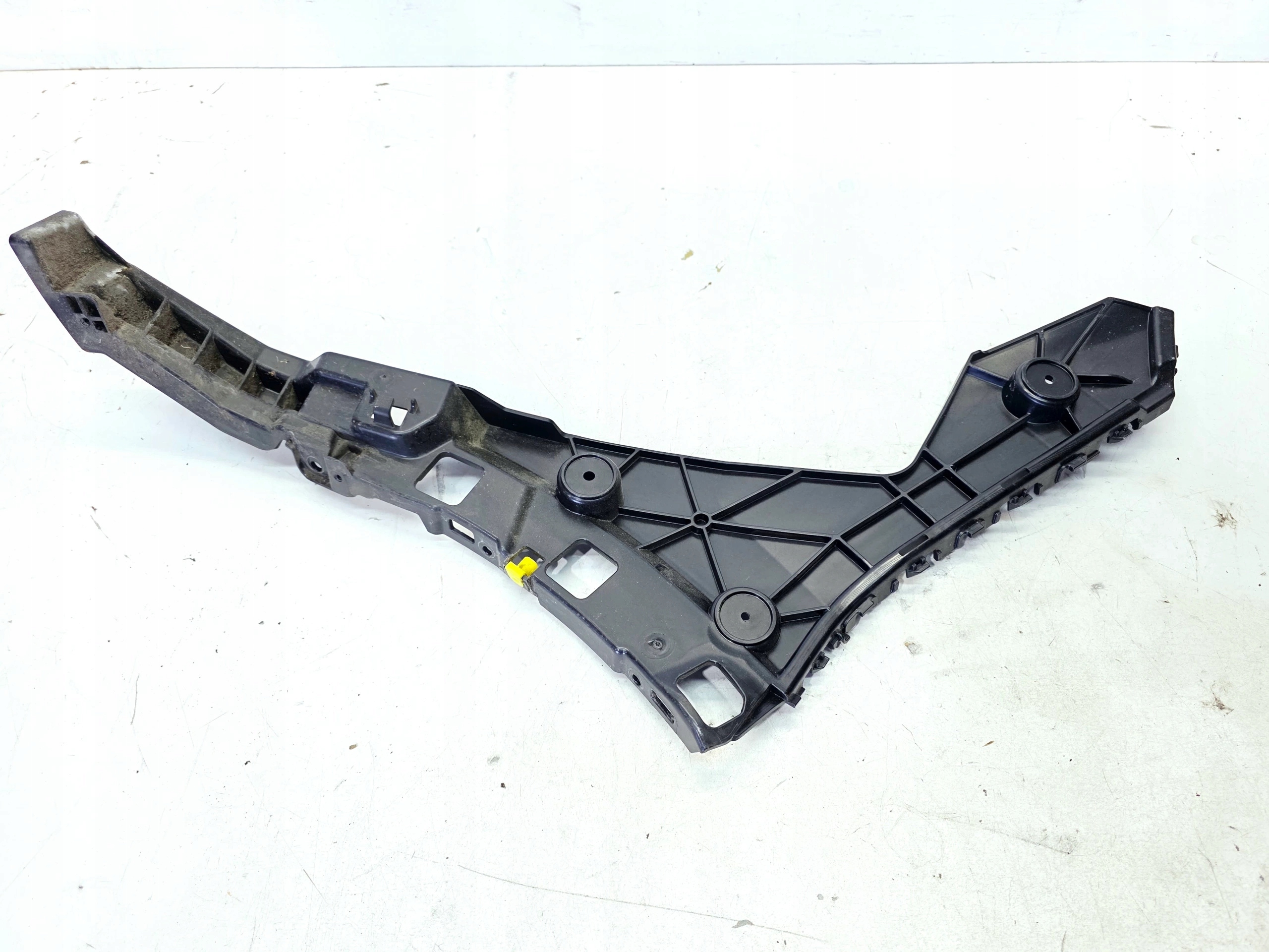 Support Support plaque Pare choc Gauche Arrière AUDI Q4 E-TRON 89E807377