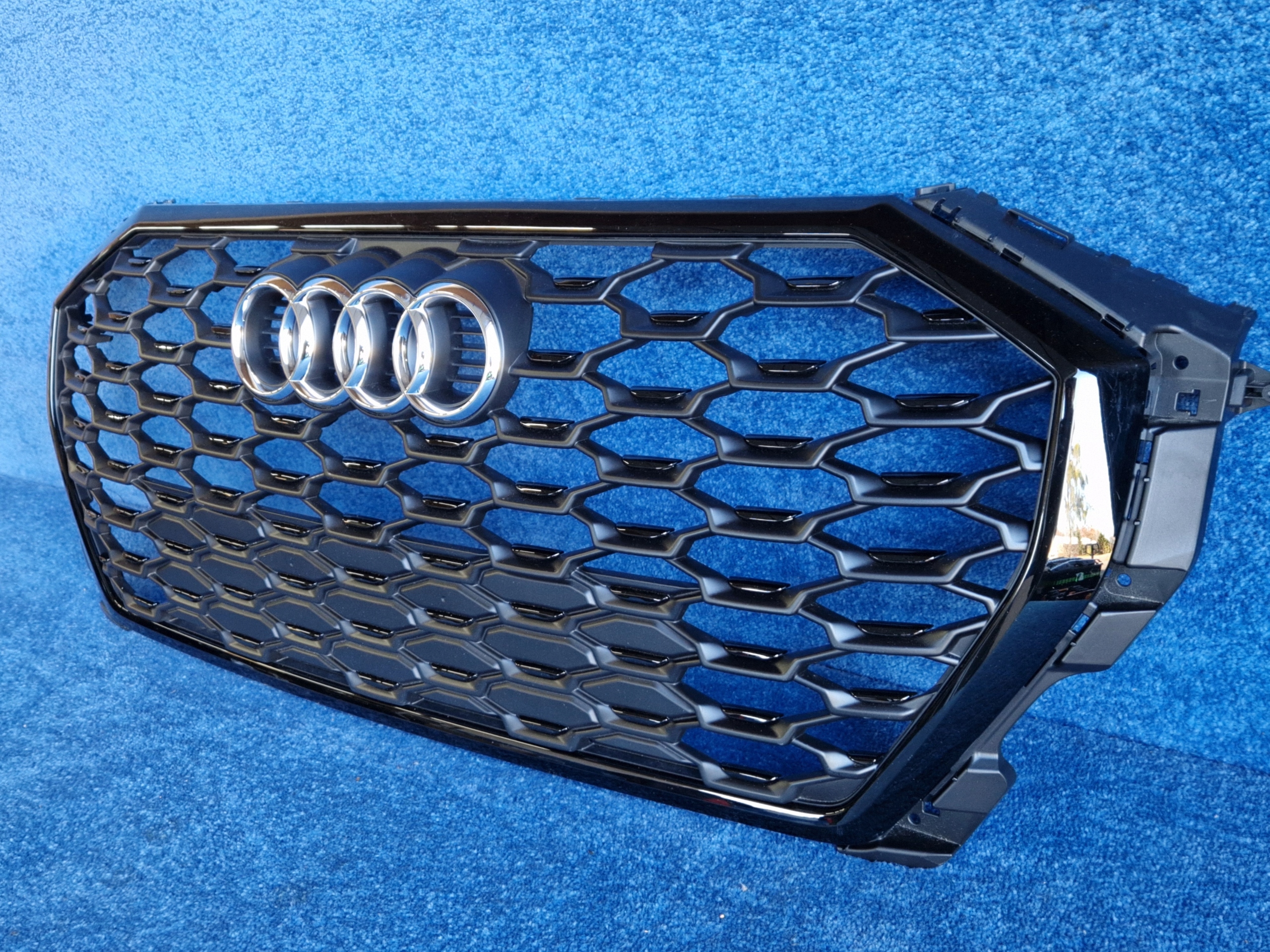 AUDI Q3 II S-LINE GRIGLIA Originale nero 83F853651B