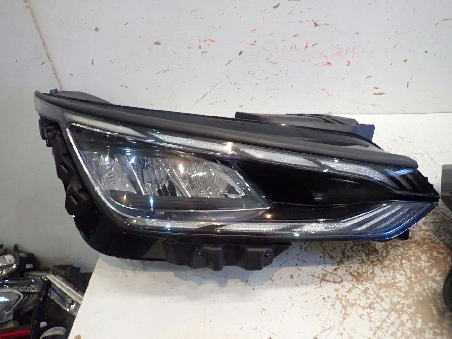 light front right KIA EV6 2021- FULL LED