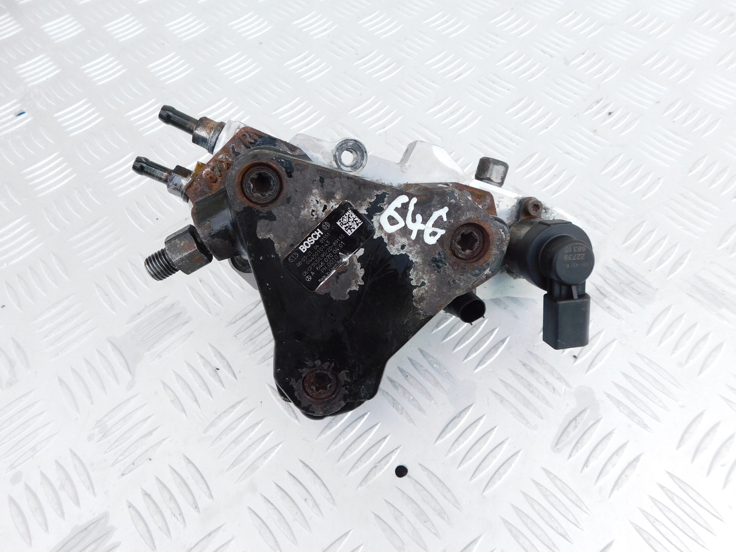 feed pump nozzle Sprinter 906 2.2 CDI OM646 complete A6460700401