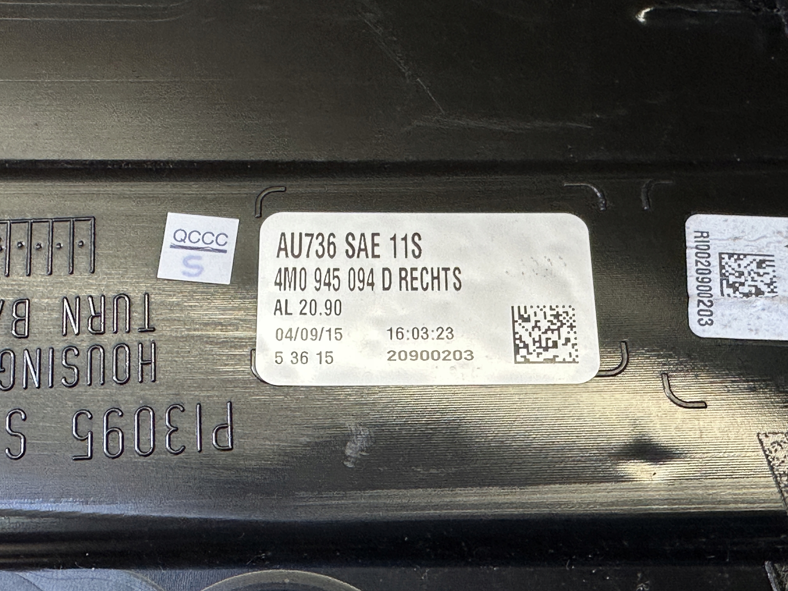AUDI Q7 4M light LED right rear part 4M0945094D USA