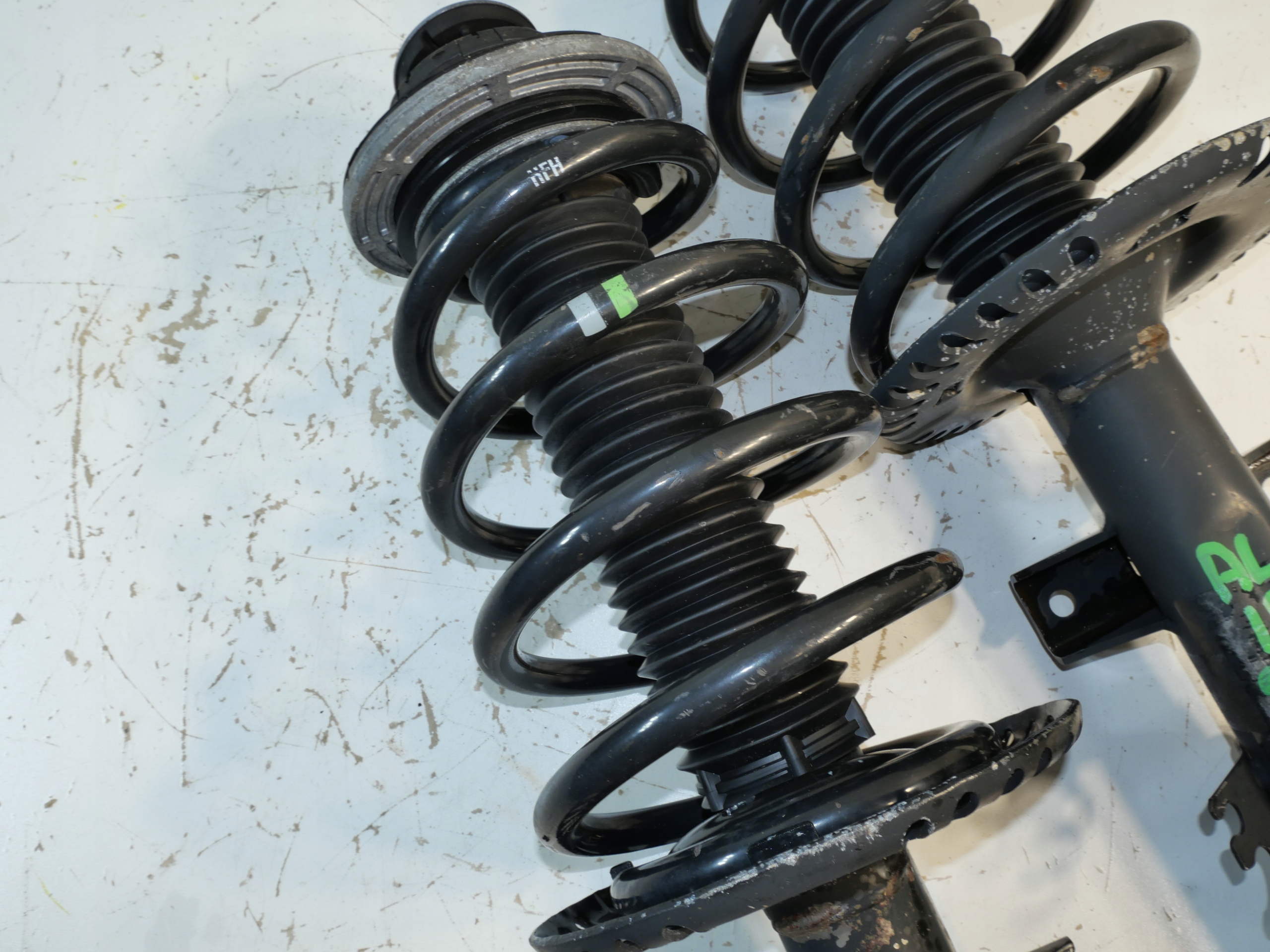 shock absorber front VW TRANSPORTER T5 FL T6 7E5413031C