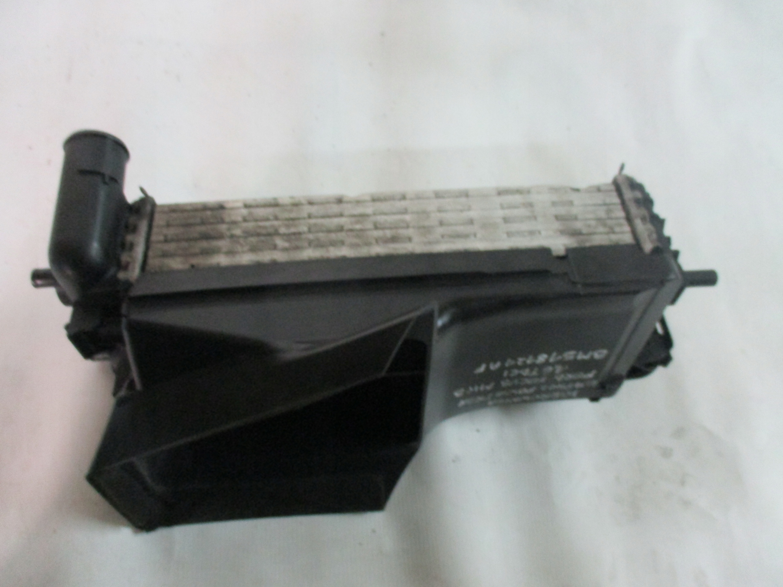 Kühler intercooler Focus MK3 1,6 TDCI BV61-9L440-CG