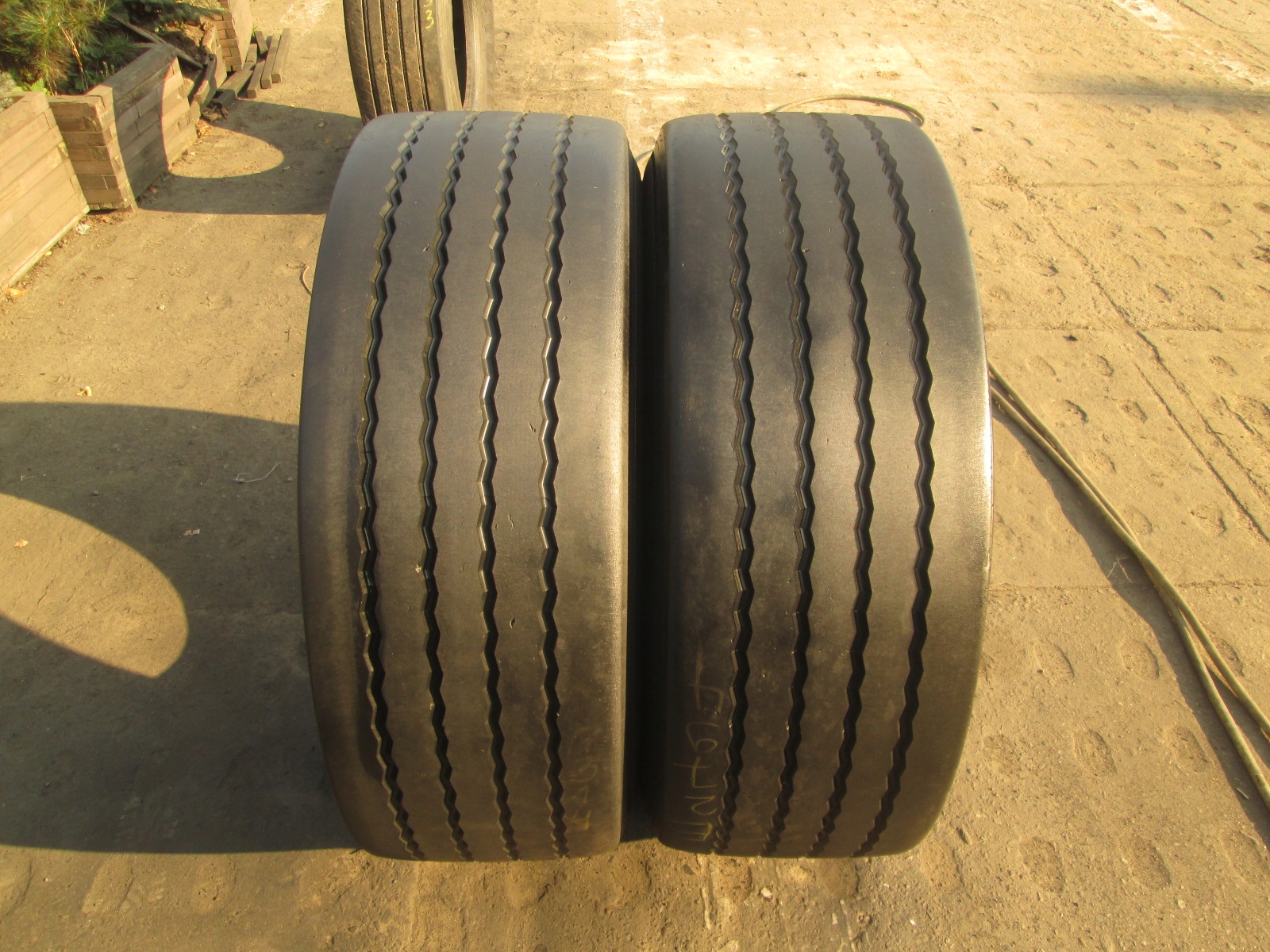 385/65R22.5 CONTINENTAL HT3 HYBRID WR 2SZT CIĘŻAROWE