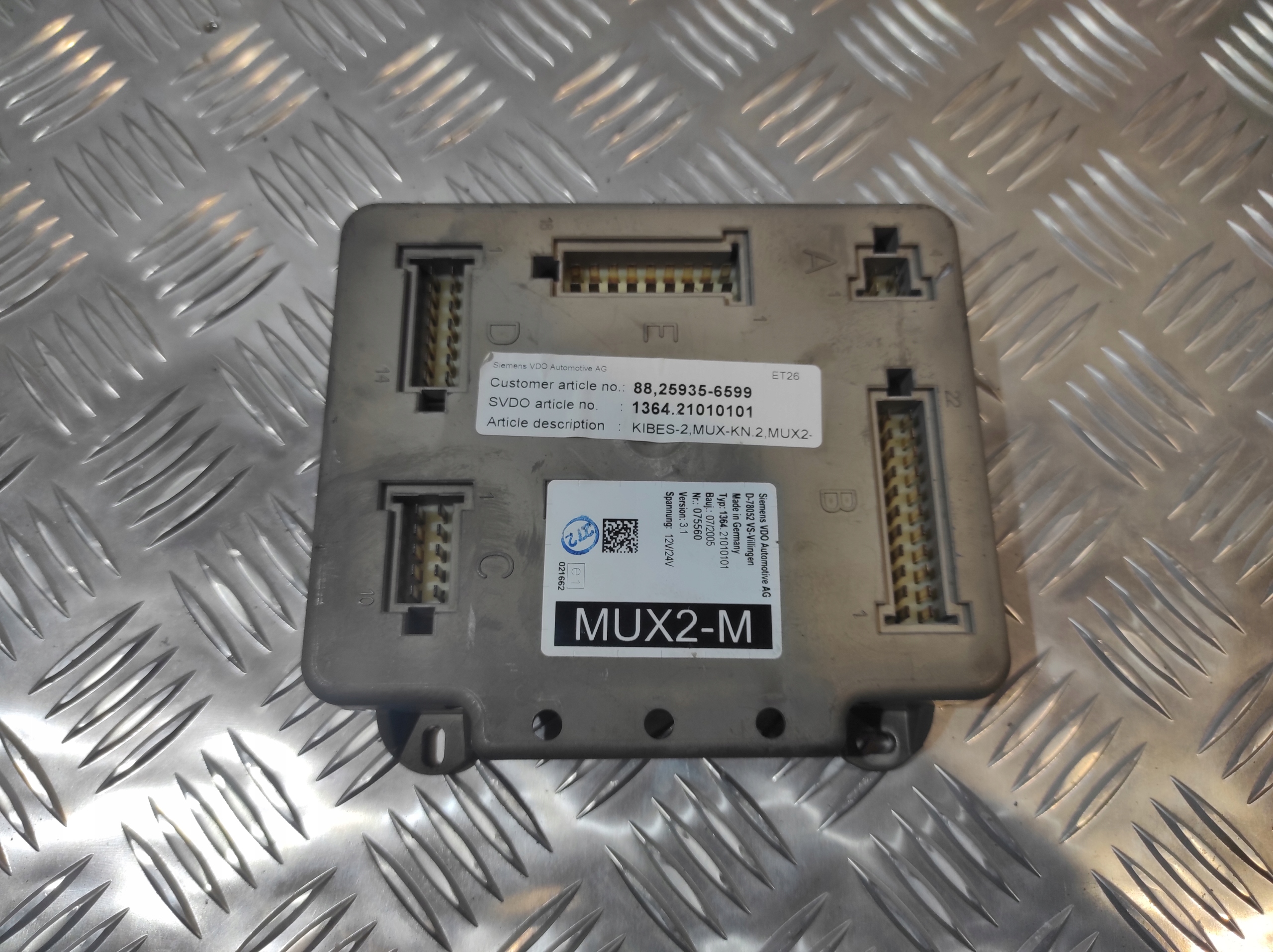 control unit MUX2-M 1364.21010101 SIEMENS VDO D-78052 NR.075560
