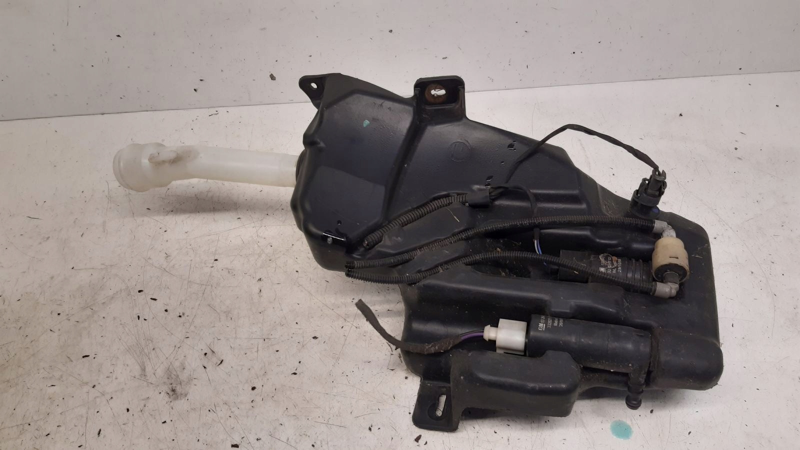 Behälter Spritzdüse xenon Opel Astra J 1,4 Turbo