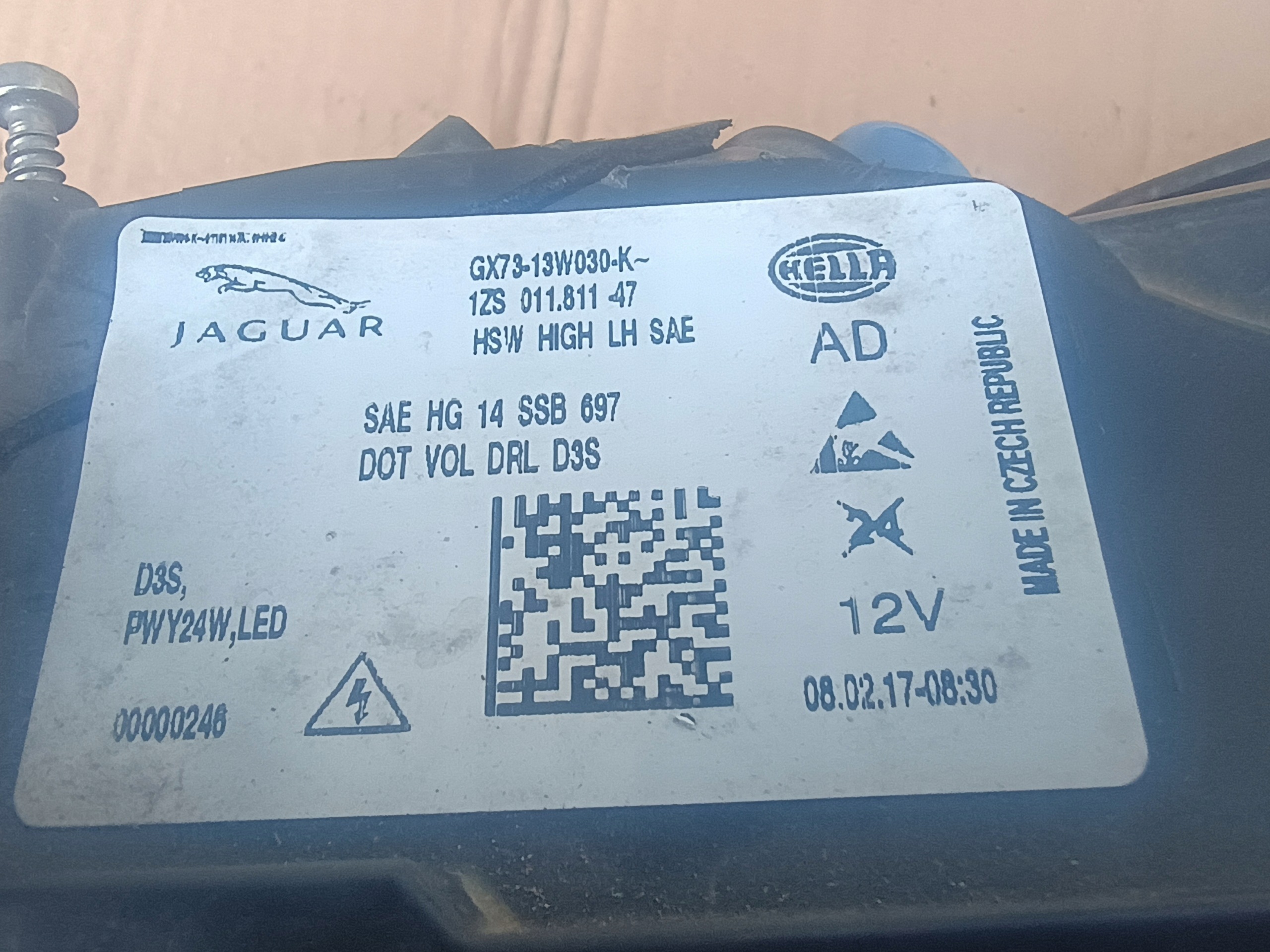 light front BI-XENON left JAGUAR XE EU.
