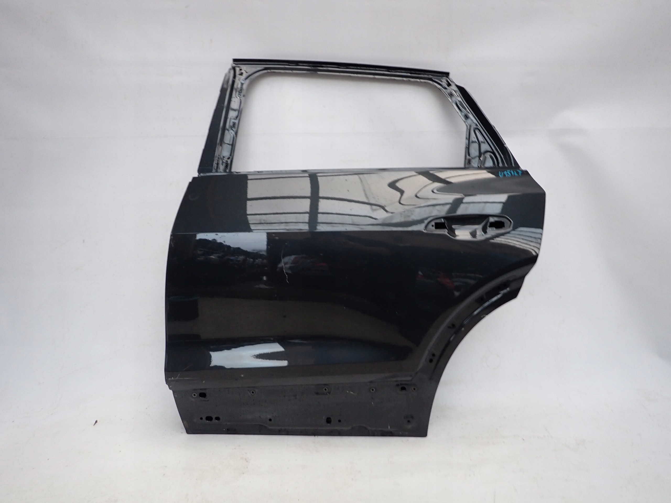 AUDI E-TRON 4KE 18- door left rear part rear.