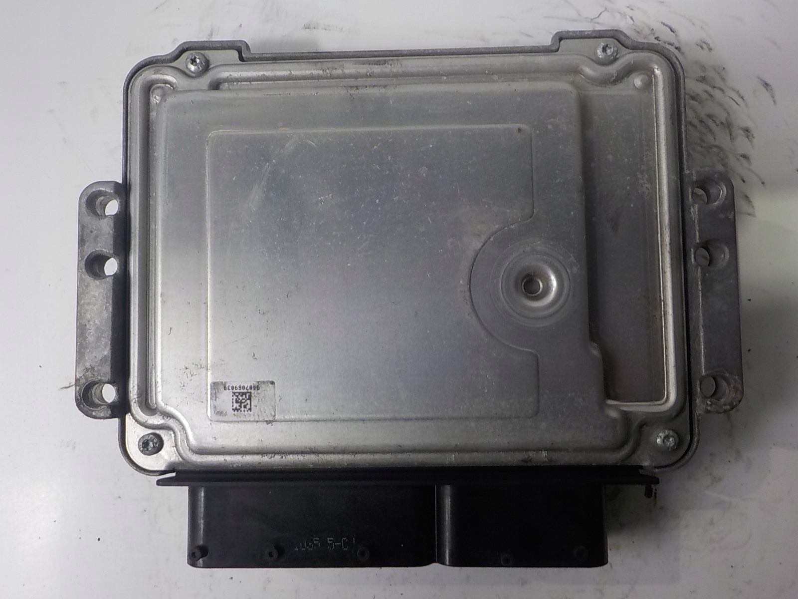 HYUNDAI computer control unit 0281017212 39113-2A412