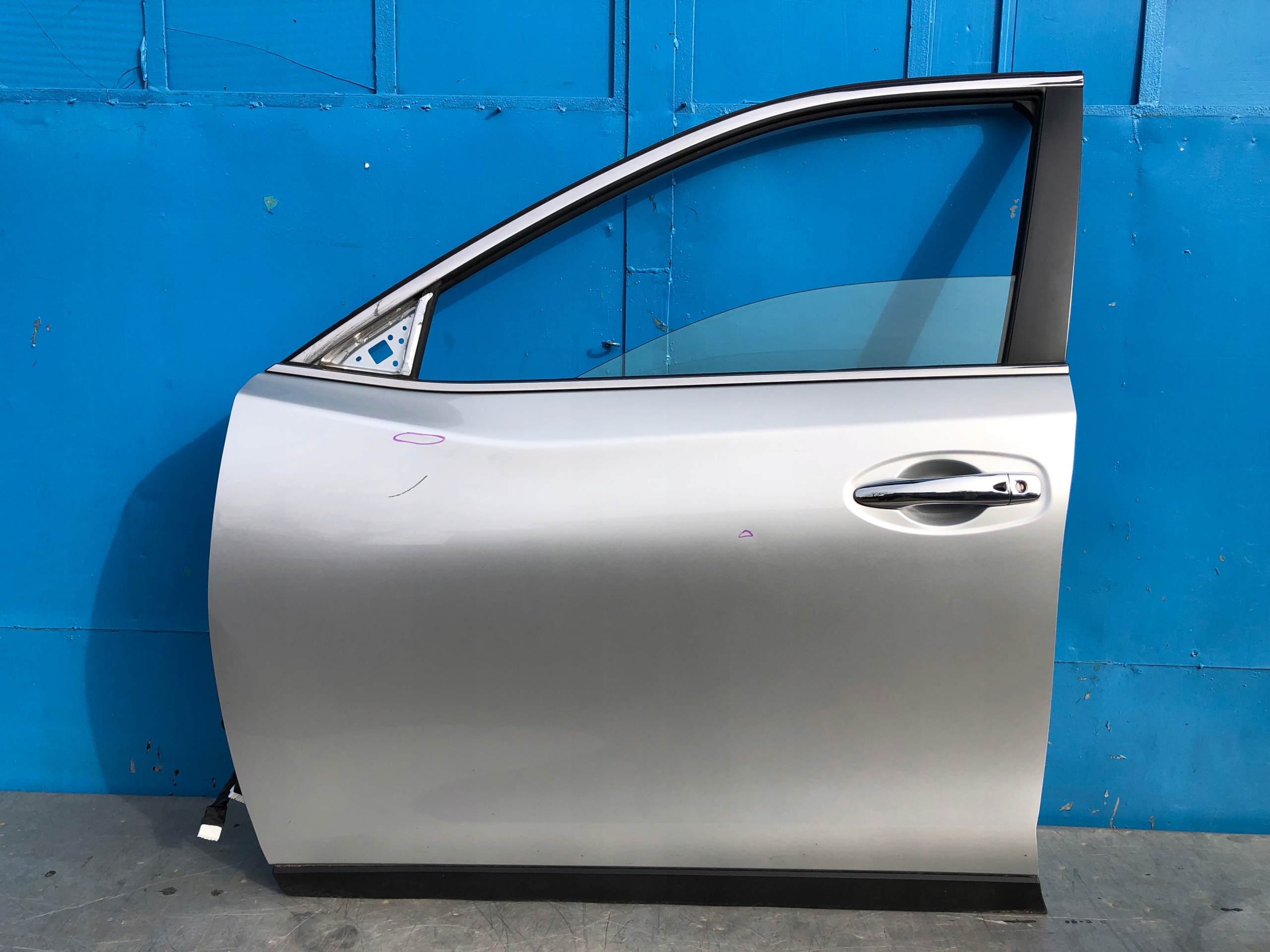 NISSAN X-TRAIL III T32 LIFT DRZWI LEWY PRZÓD LEWE PRZEDNIE SREBRNE