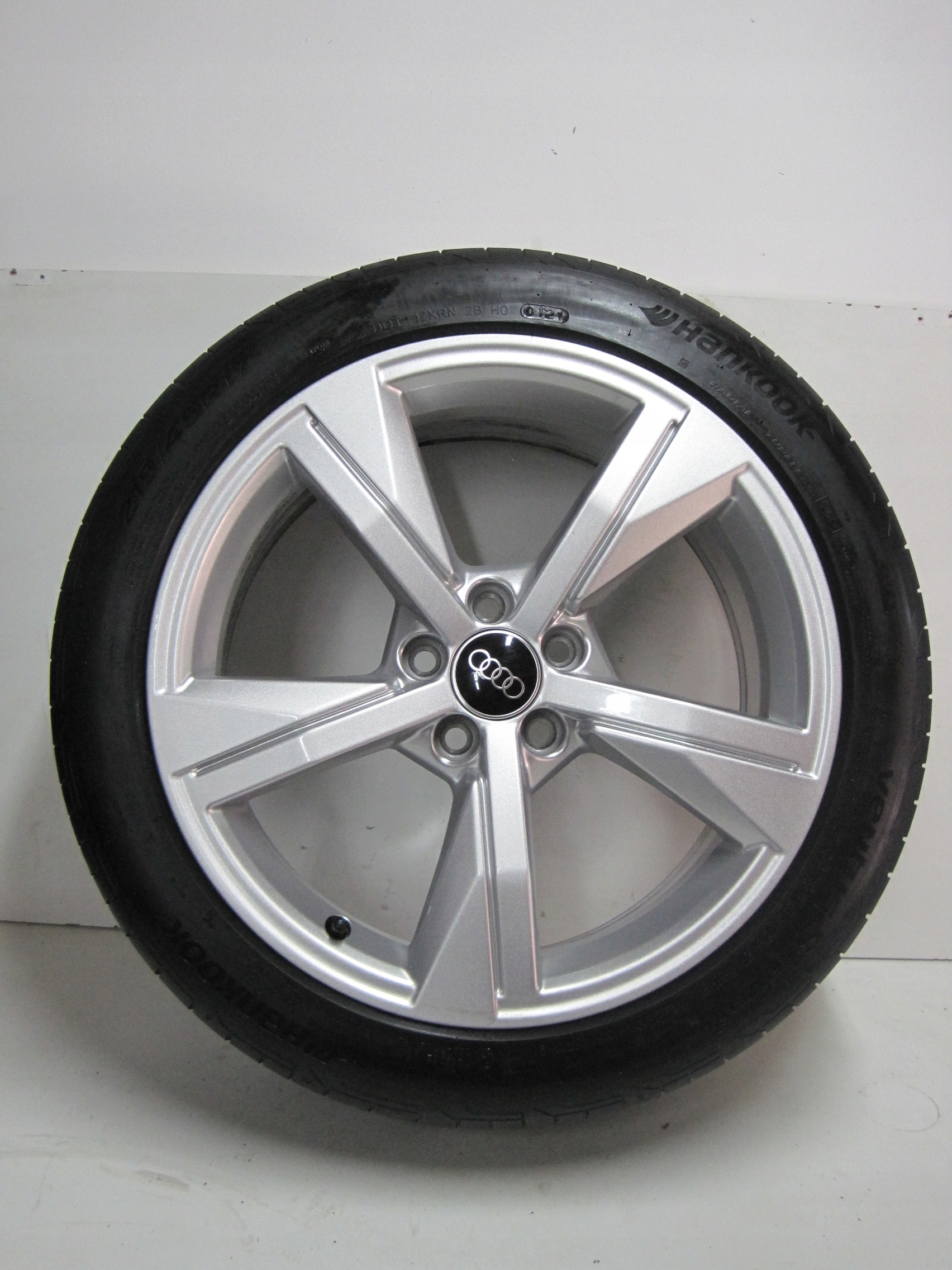wheels discs tyres AUDI A1 82A R17 21R