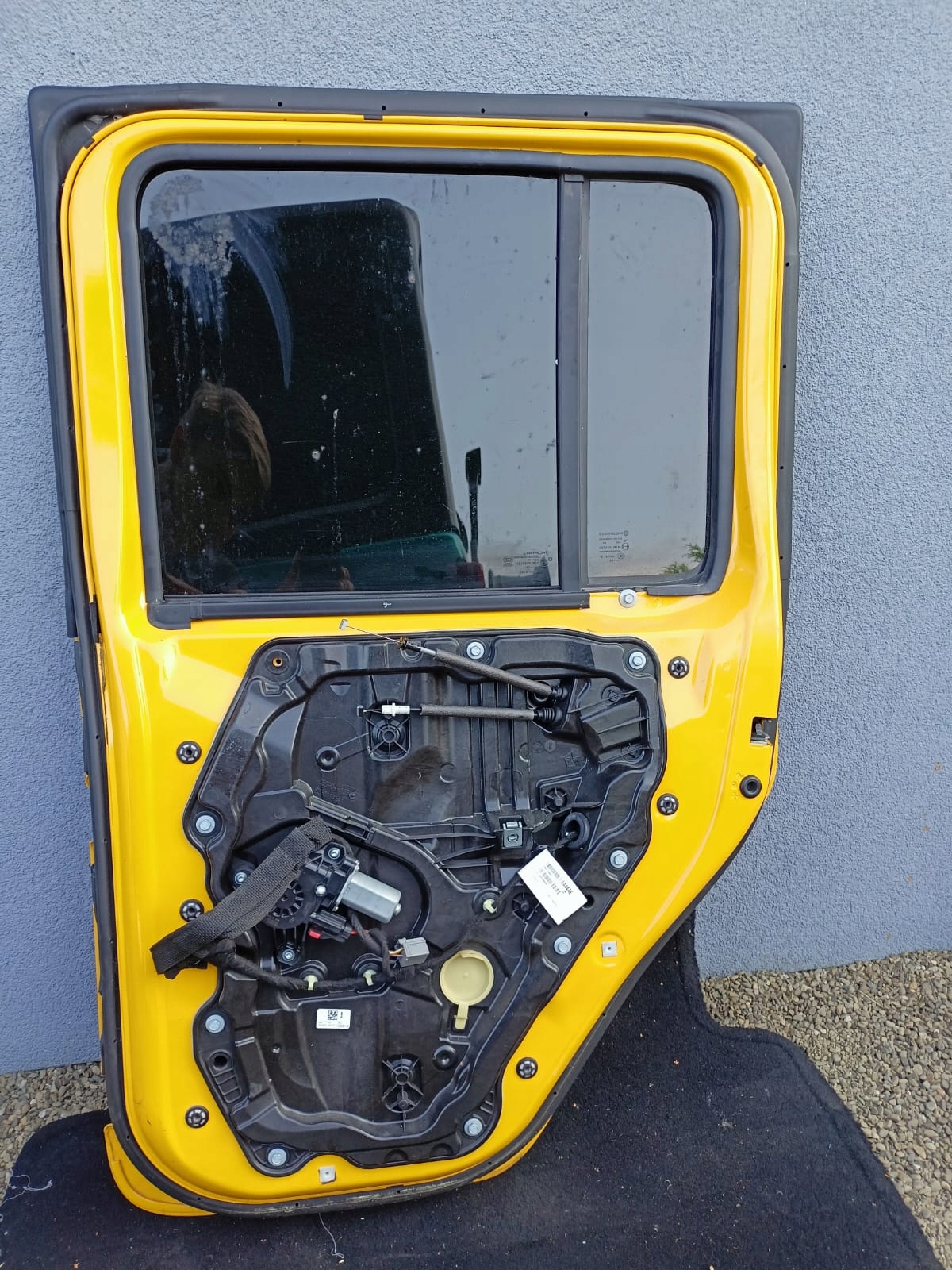 DRZWI PRAWE TYŁ JEEP WRANGLER JL Producent części Mopar