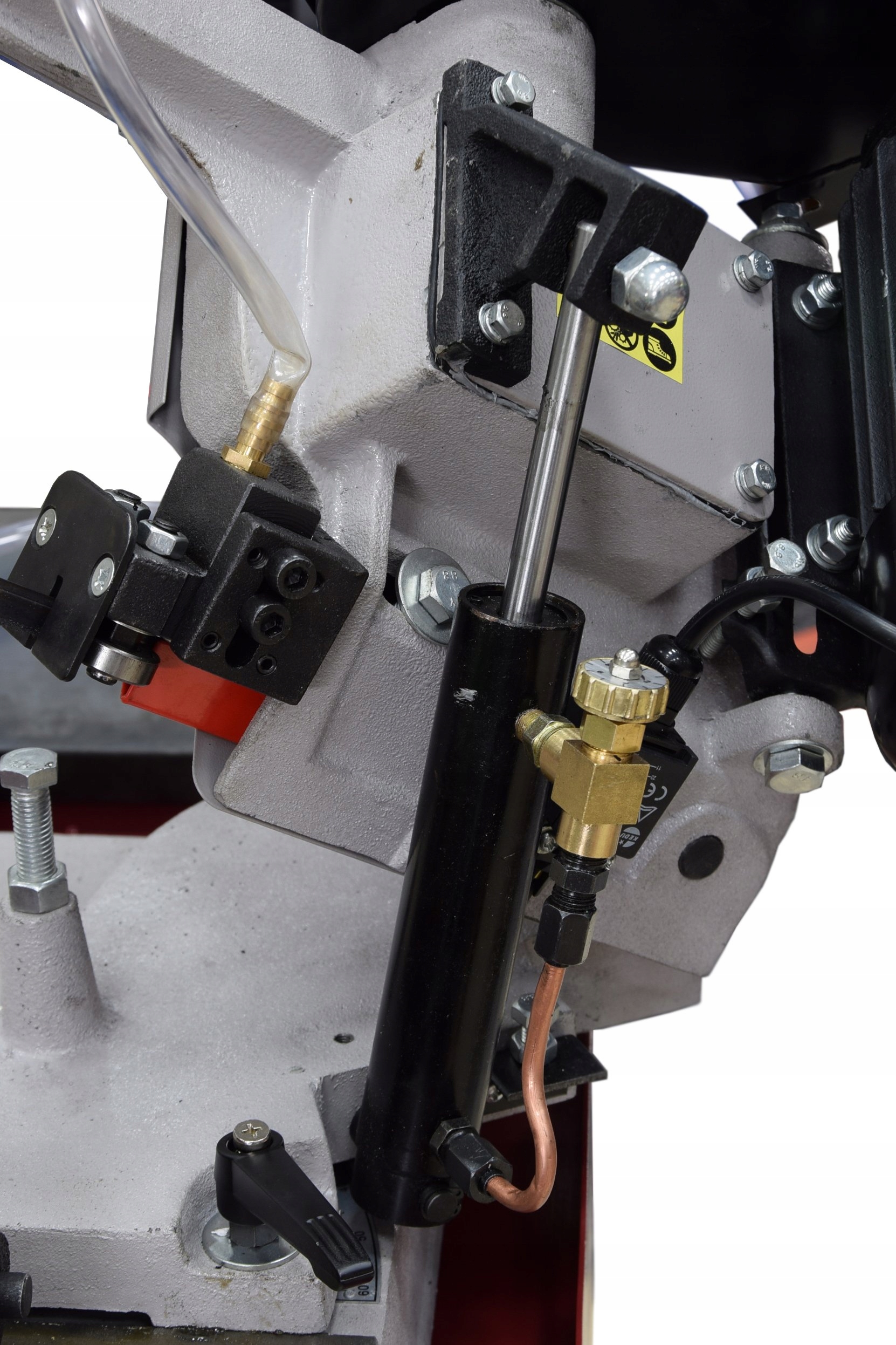 PIŁA TAŚMOWA DO METALU MAGNUM MBS150 230V Model MBS150CH1