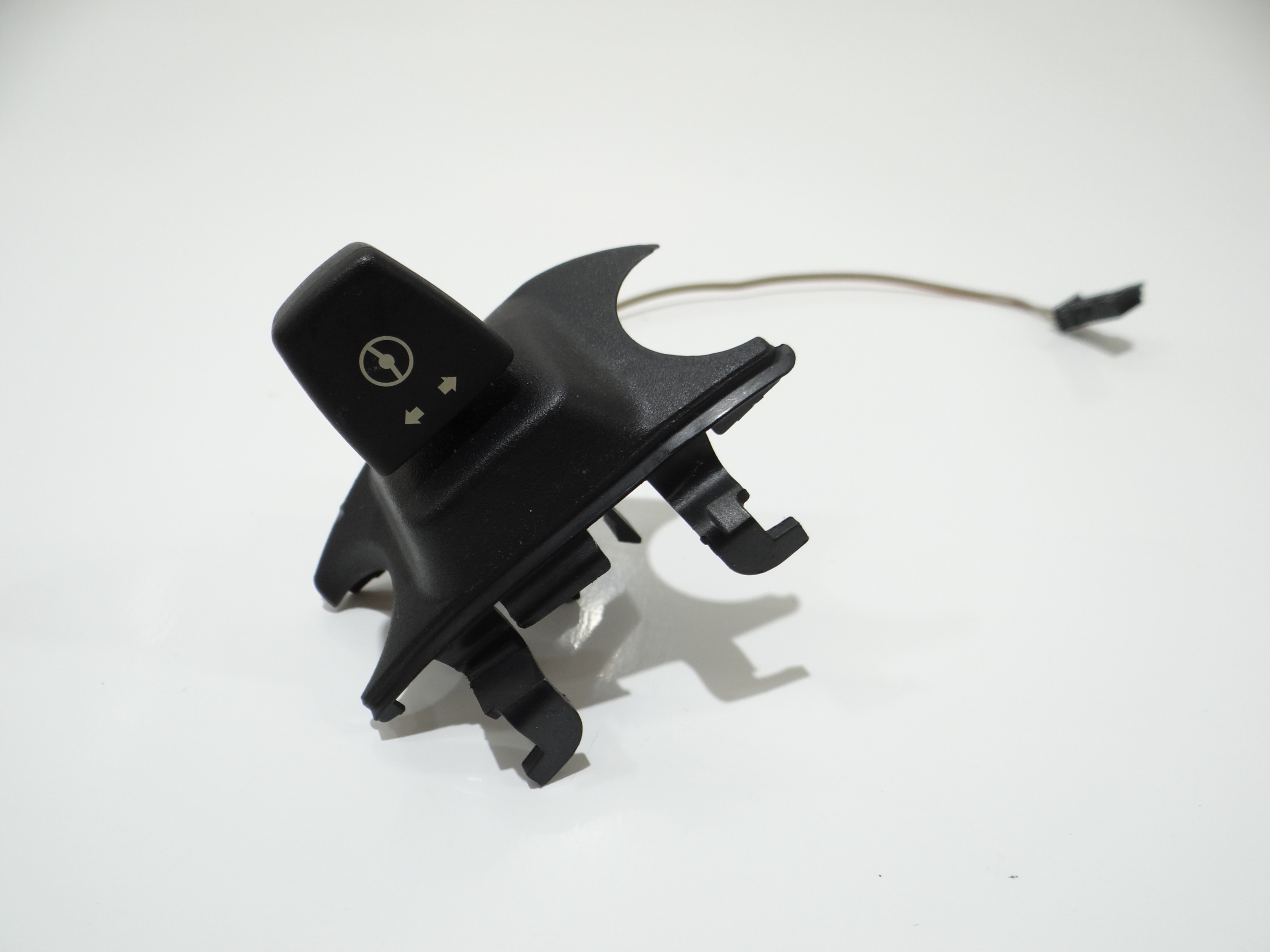 steering wheel height control BMW X5 E70 6966710
