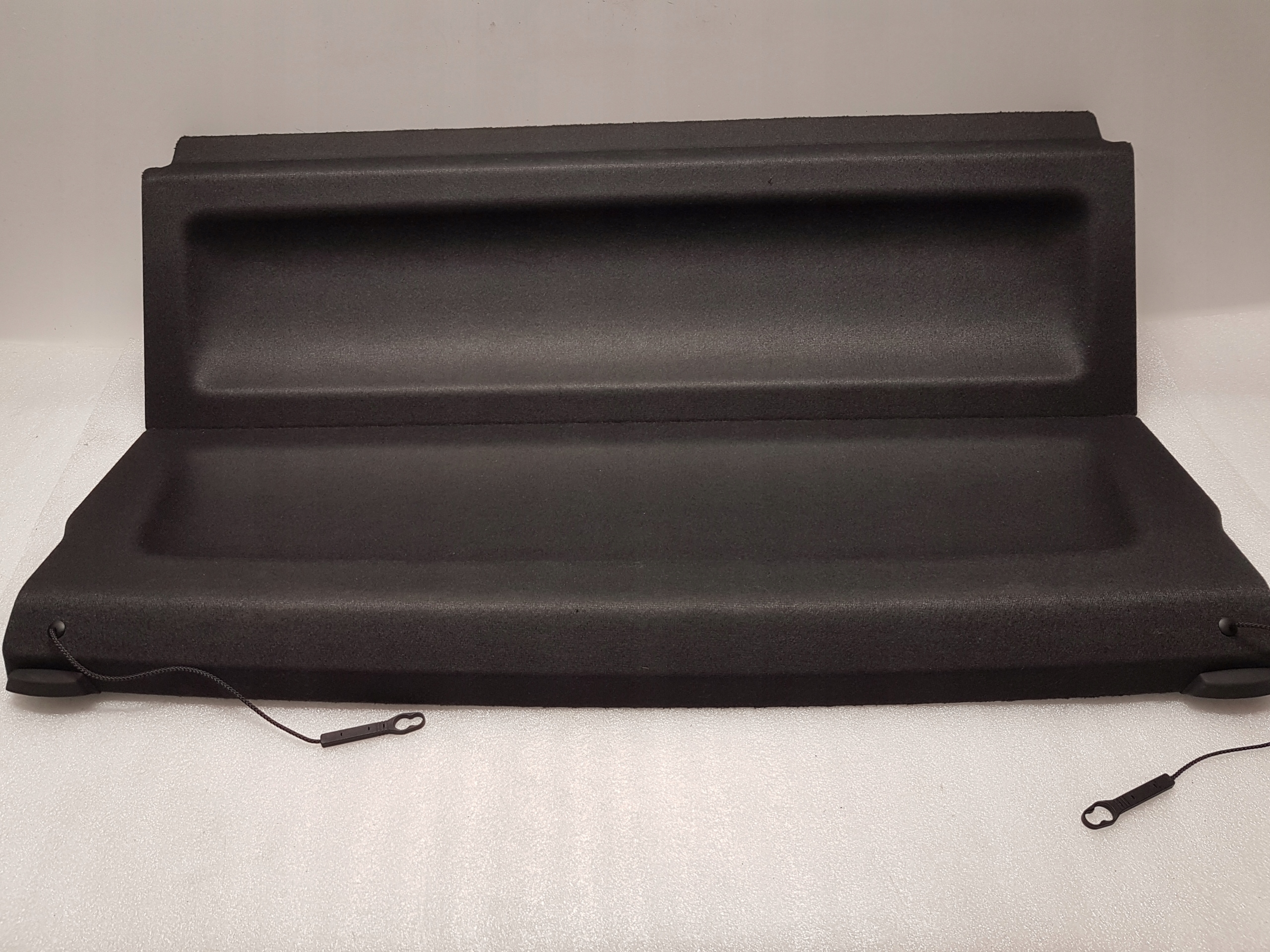 plato boot rear BMW X1 U11 9462027
