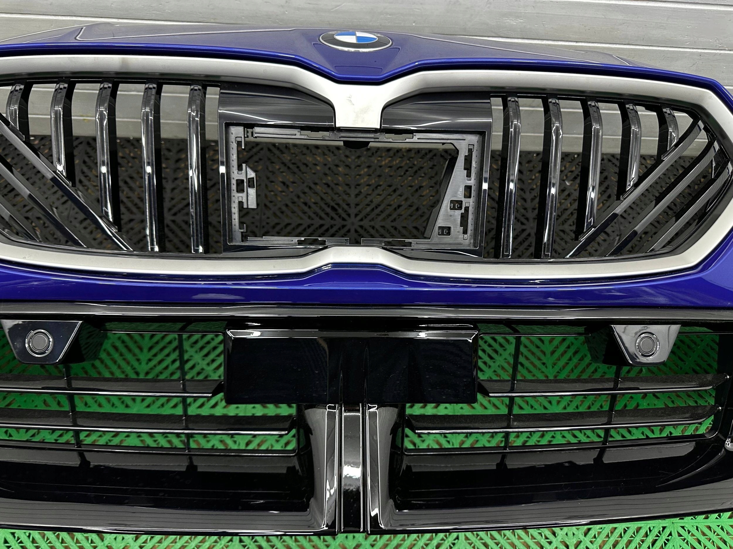 front bumper front BMW 1 F70 M PAKIET USA complete