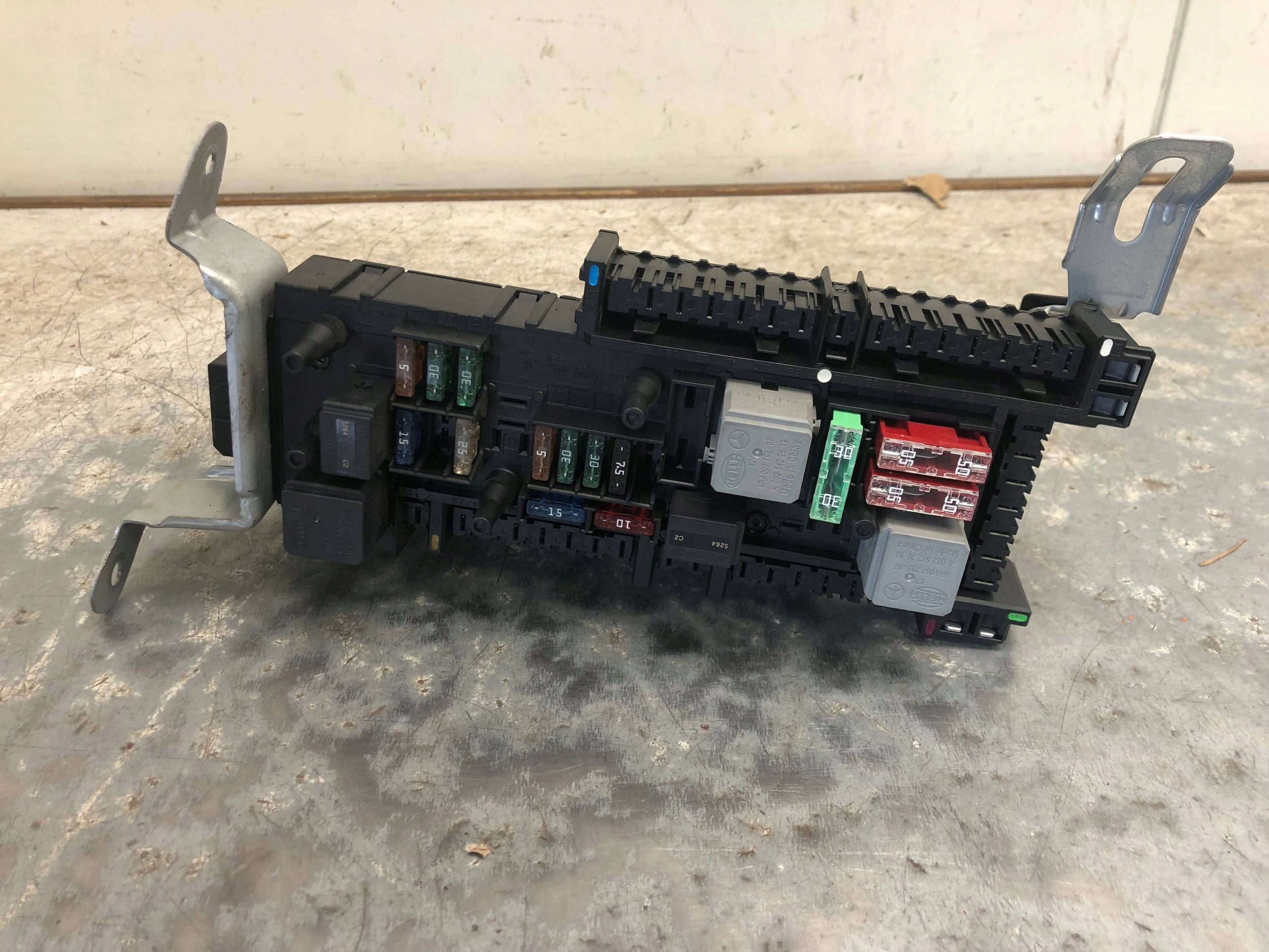 module control unit SAM MERCEDES W212 LIFT 2129000022