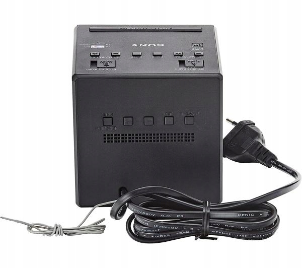Radiobudzik Sony ICF-C1 FM Radio Budzik LED Czarny Model ICFC1B.CED