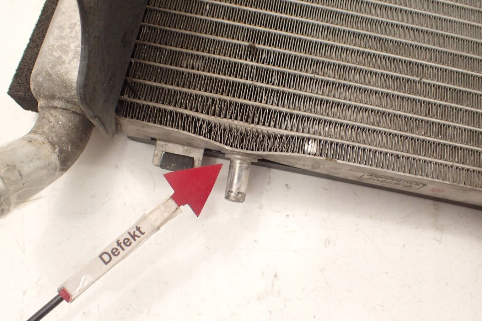 Honda VFR 800 V-Tec 02-11 Chłodnica Prawa Producent Honda OE