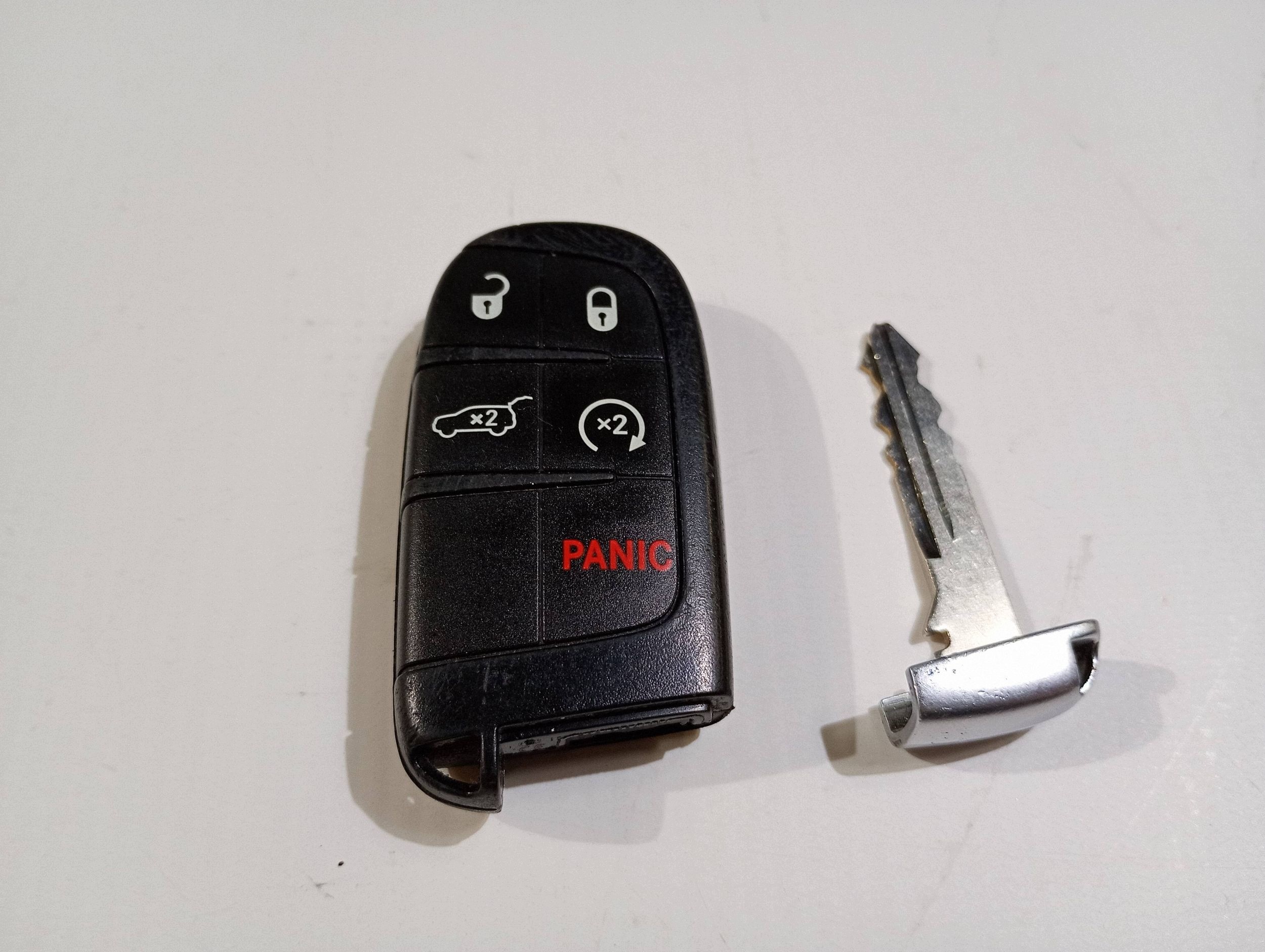 clé pilot zdalne odpalanie Dodge Durango 2014