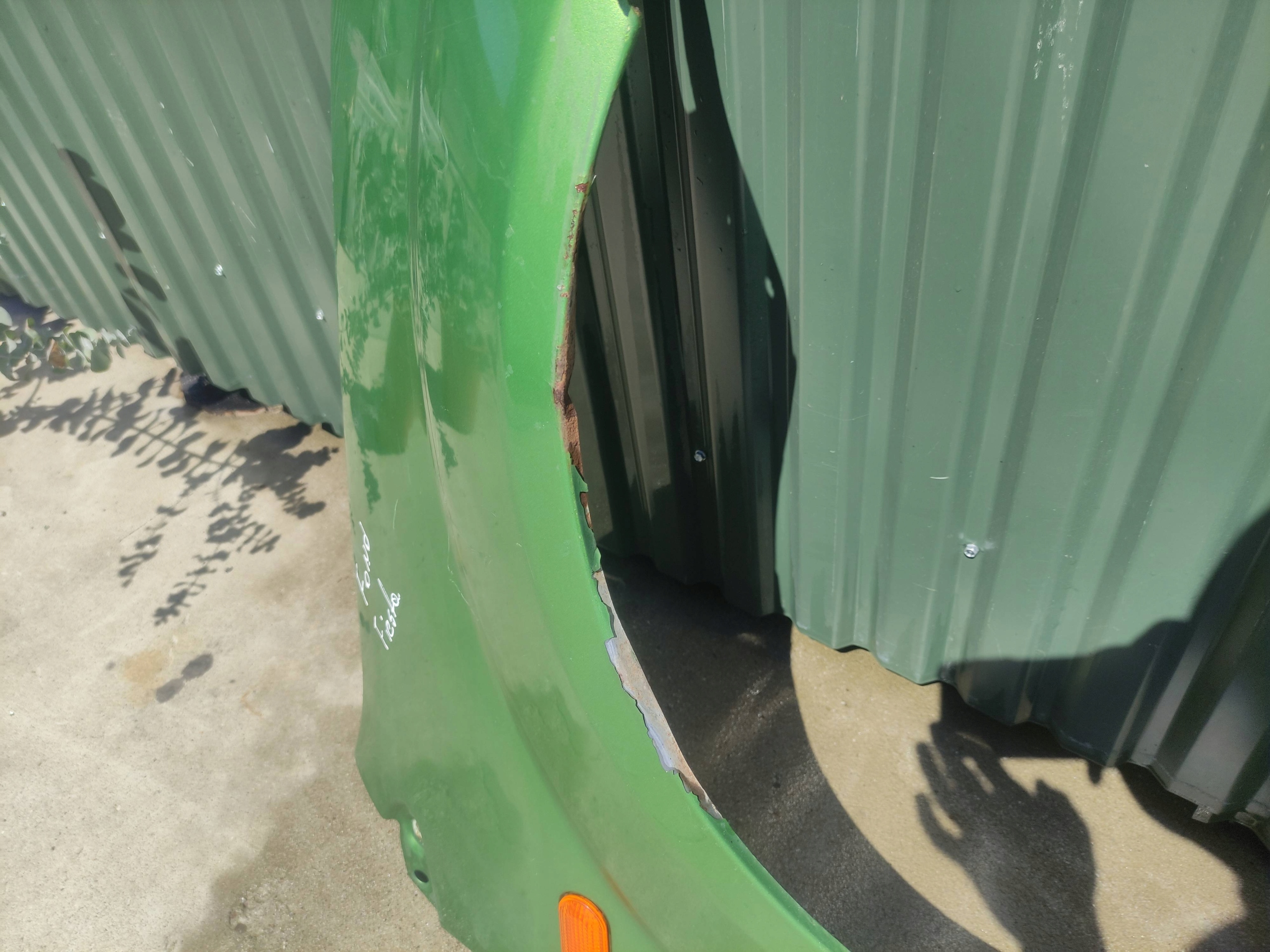 fender right front FORD Fiesta MK6 LIFT 2006