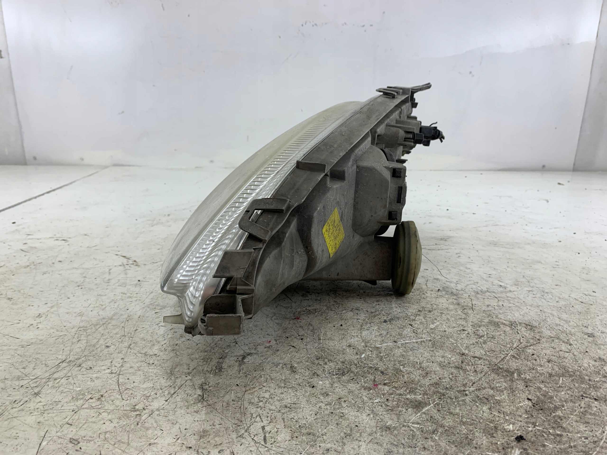 MERCEDES W168 light right front