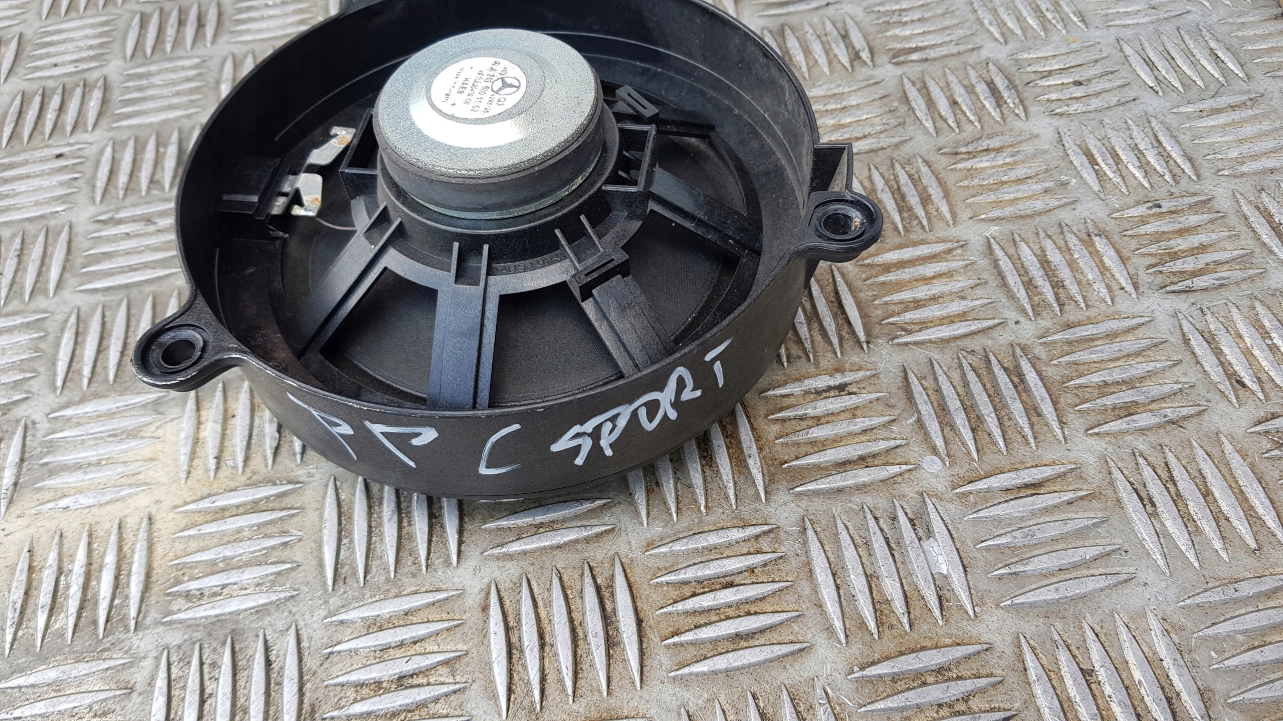 MERCEDES W203 speaker door front A2038201102