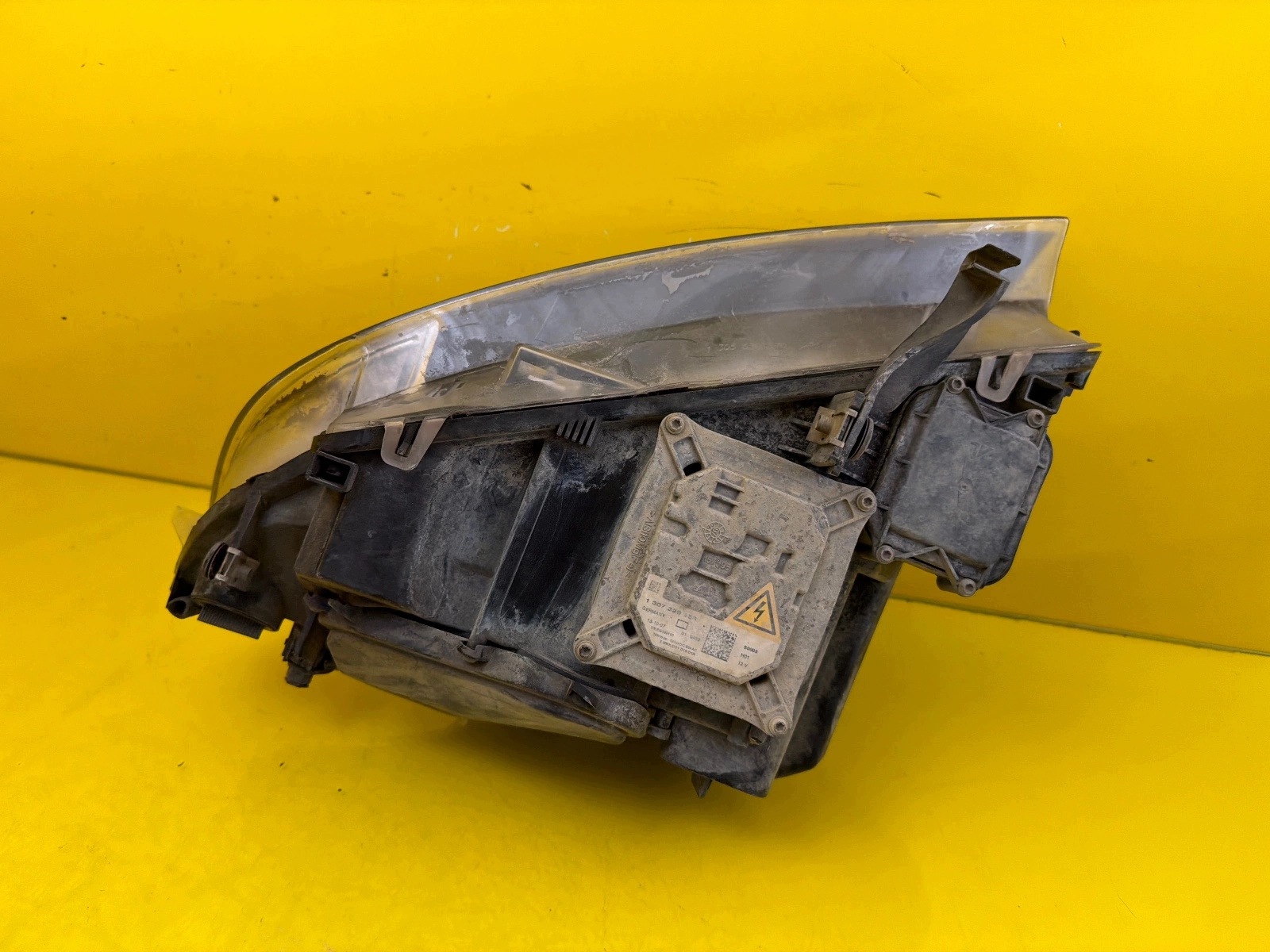 light right front BMW 3 E92 E93 Coupe Xenon positioning 7162142-13