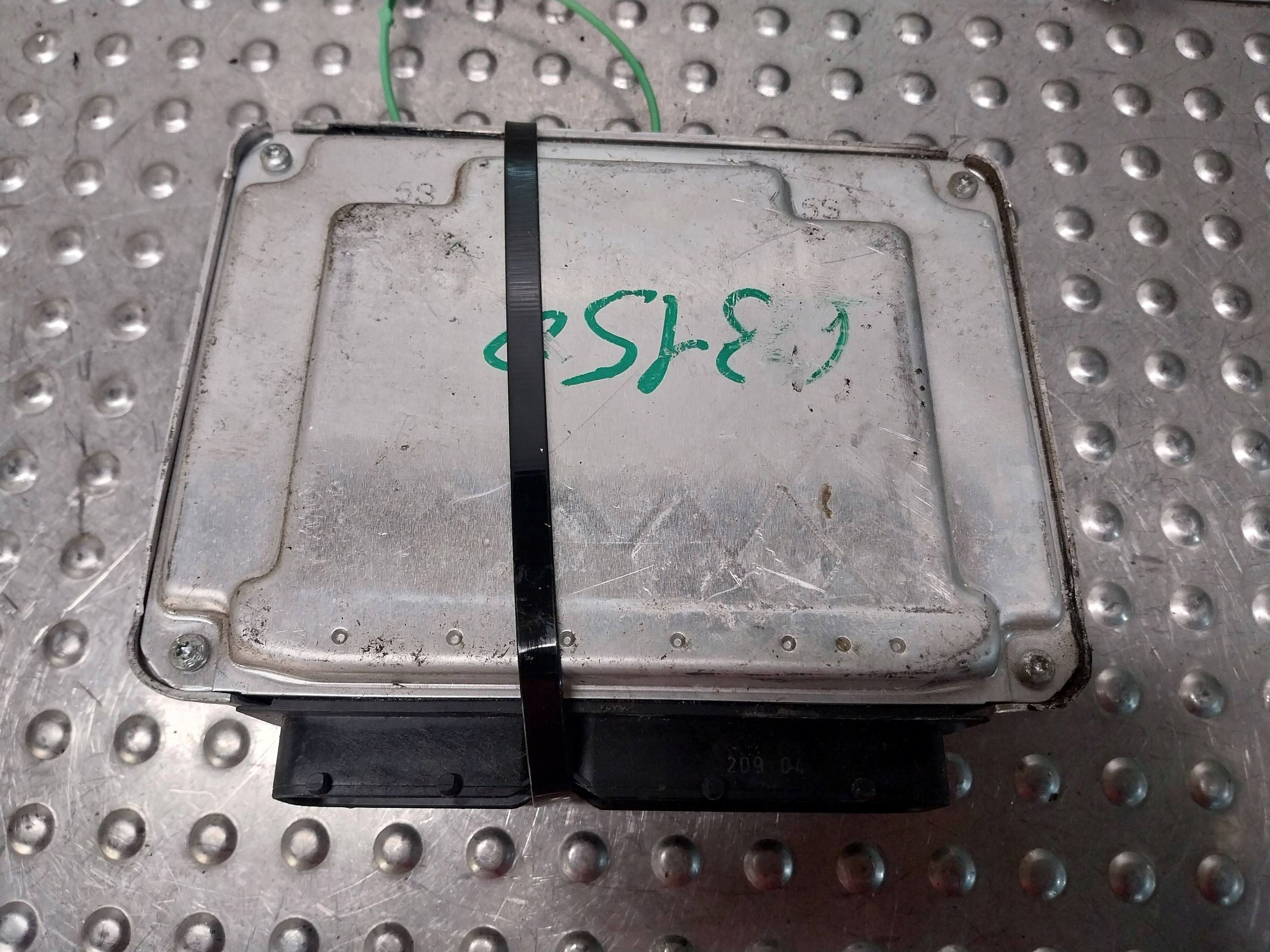 control unit computer of the engine ECU 0281012194 045906019BP VW POLO IV 1.4 TDI