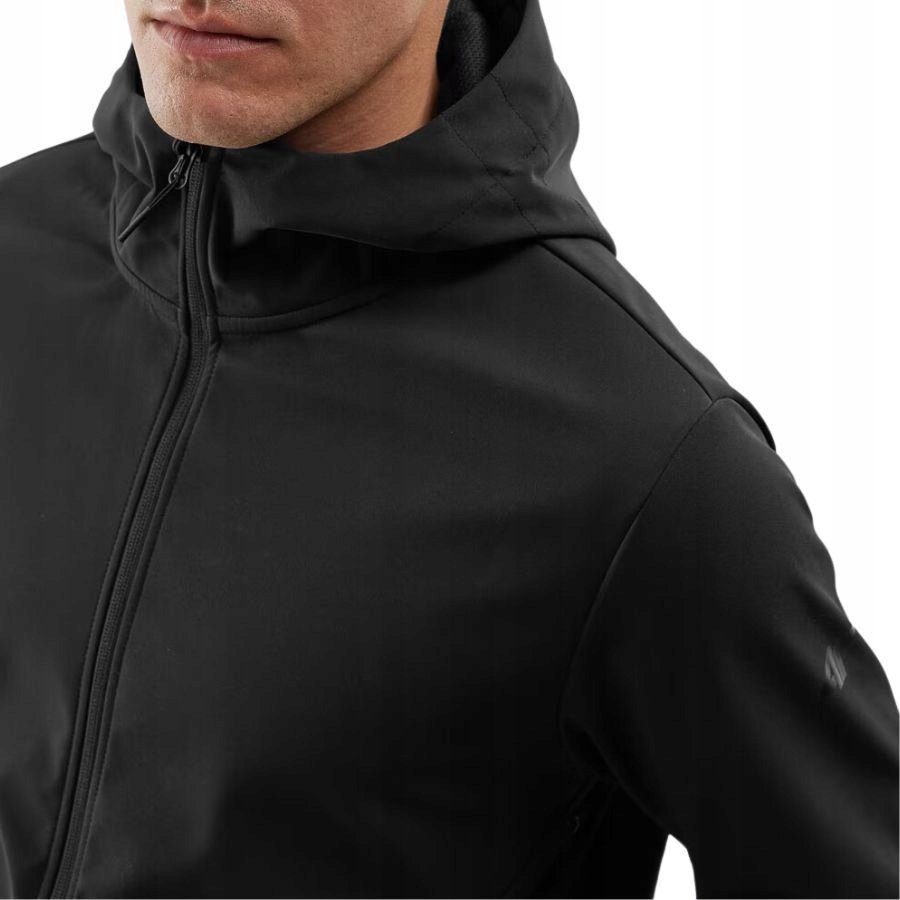 KURTKA MĘSKA 4F WIOSENNA PRZEJŚCIOWA SPORTOWA NA CO DZIEŃ SOFTSHELL Kolor czarny