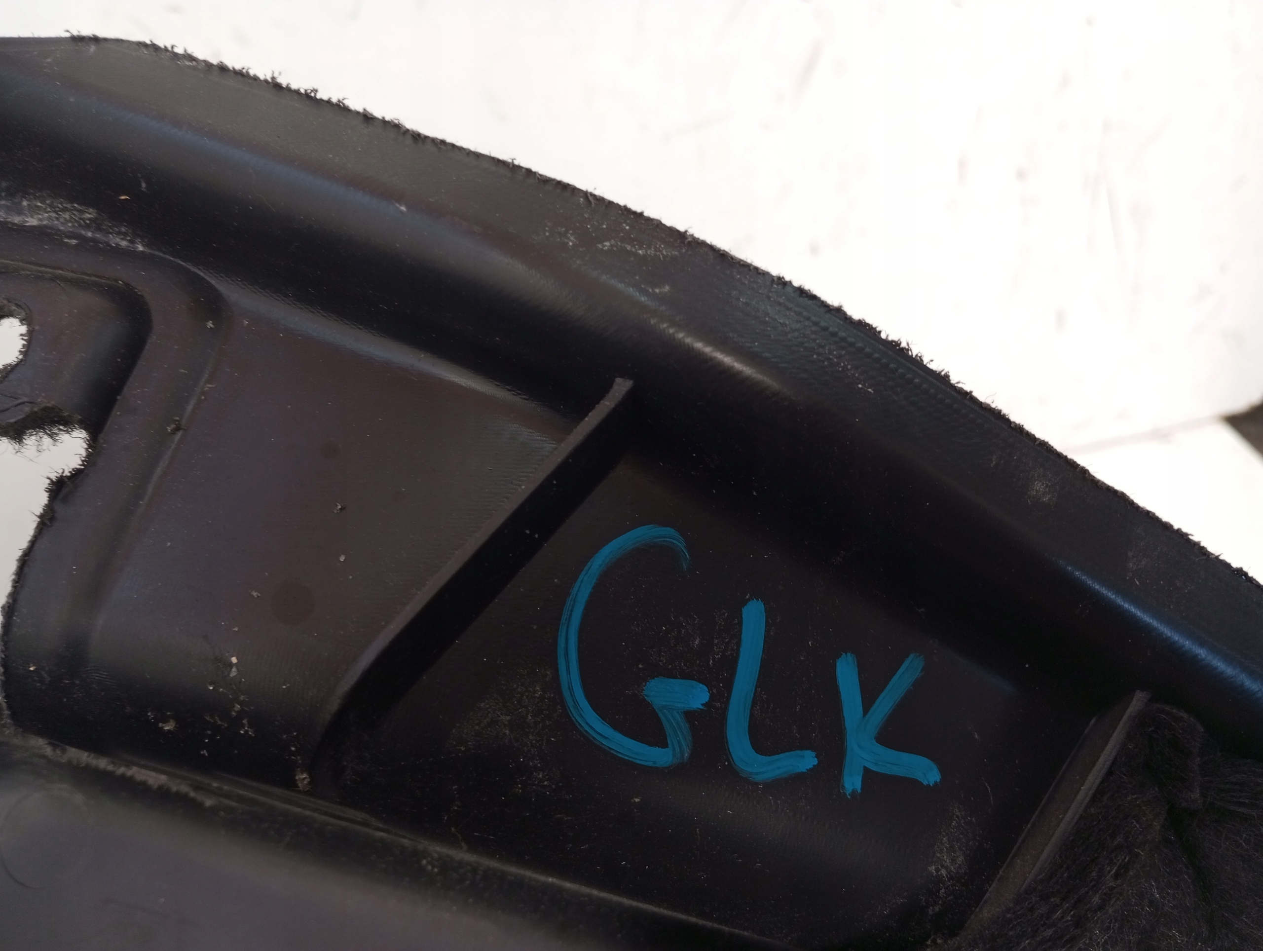 boot upholstery MERCEDES GLK A2046901626 right
