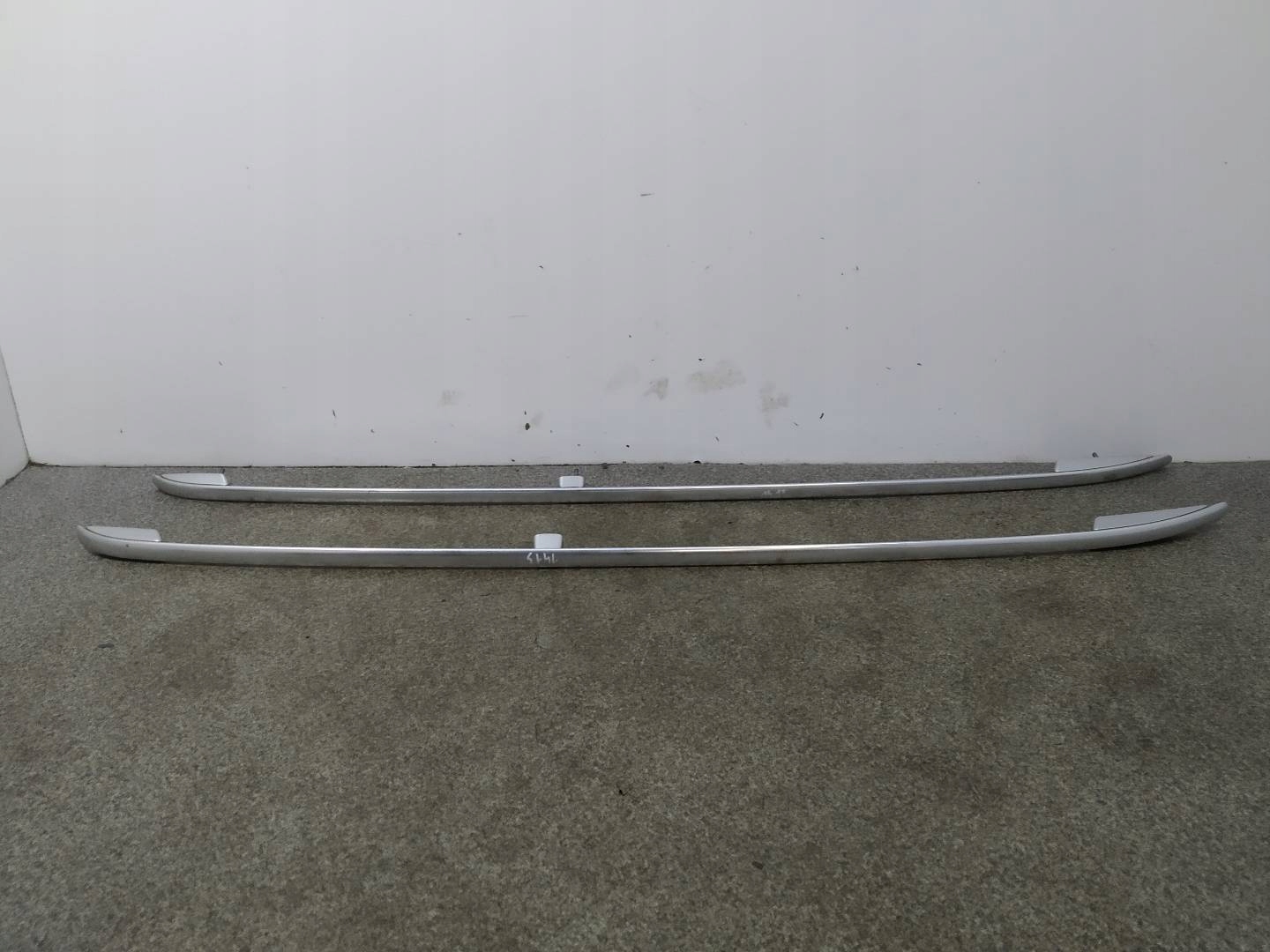 ski right left KOMPLET VW Volkswagen Touran and (2003-2010)