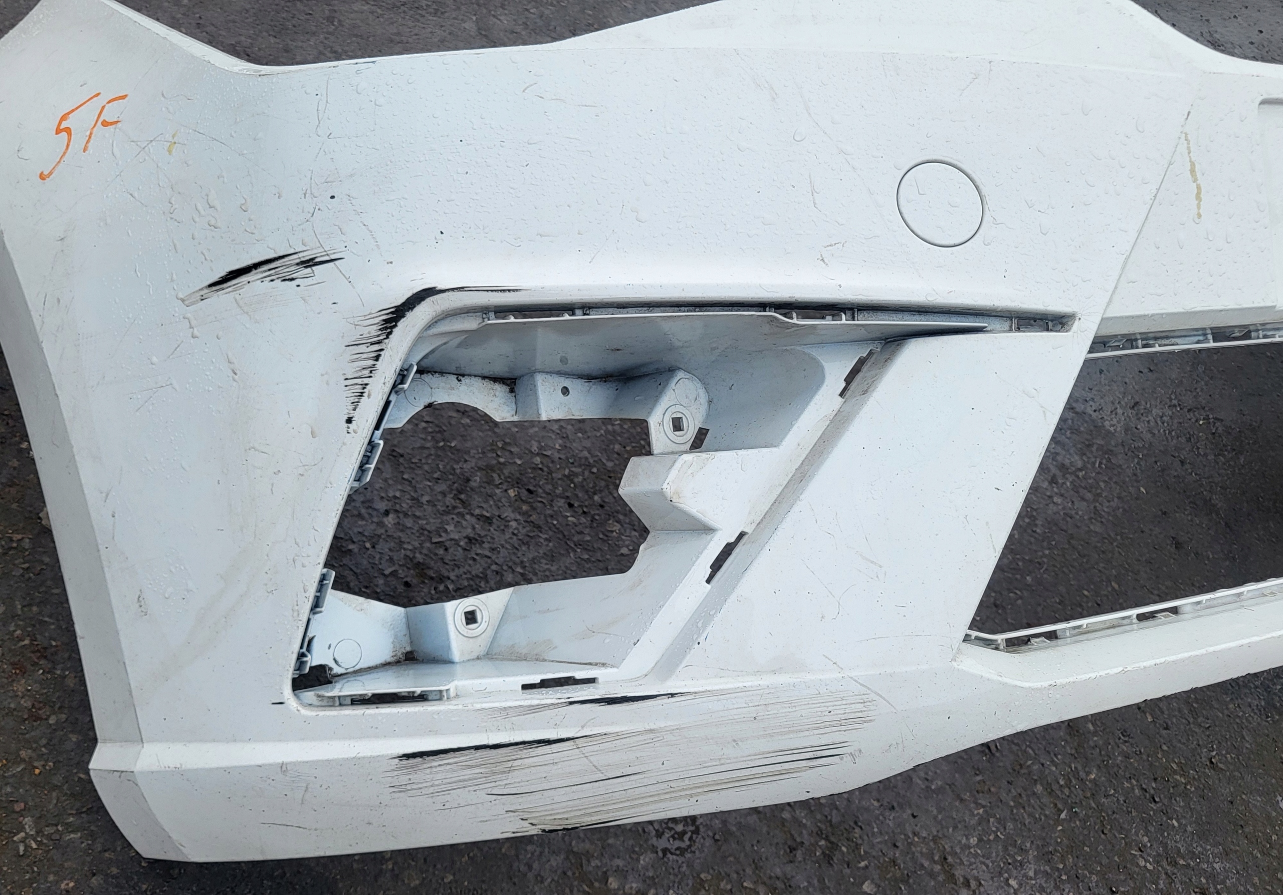front bumper front SEAT IBIZA 5 V 6F BIALY OE