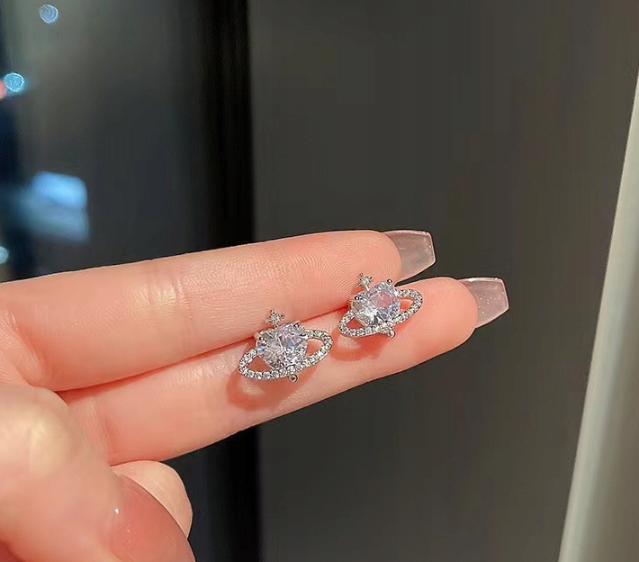 Kolczyki Planeta Saturn Serce Goth Srebrne Cyrkonie Rodzaj zapięcia sztyft