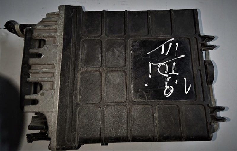 KOMPUTER SILNIKA Volkswagen 028906021AF