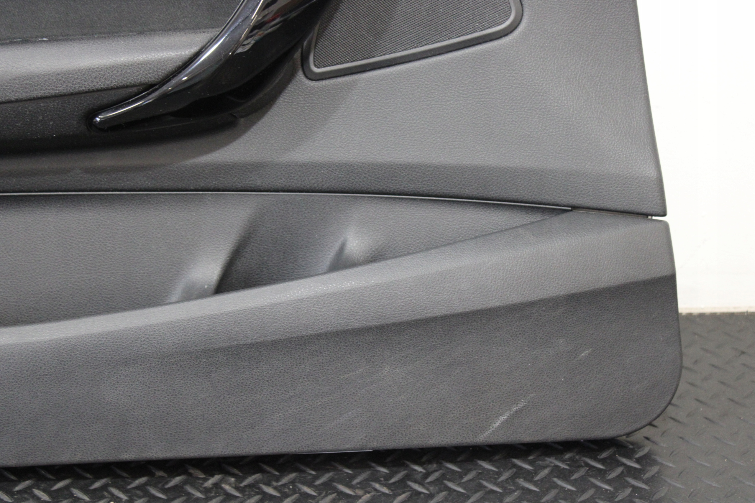 upholstery side door left front BMW 1 F20 LIFT