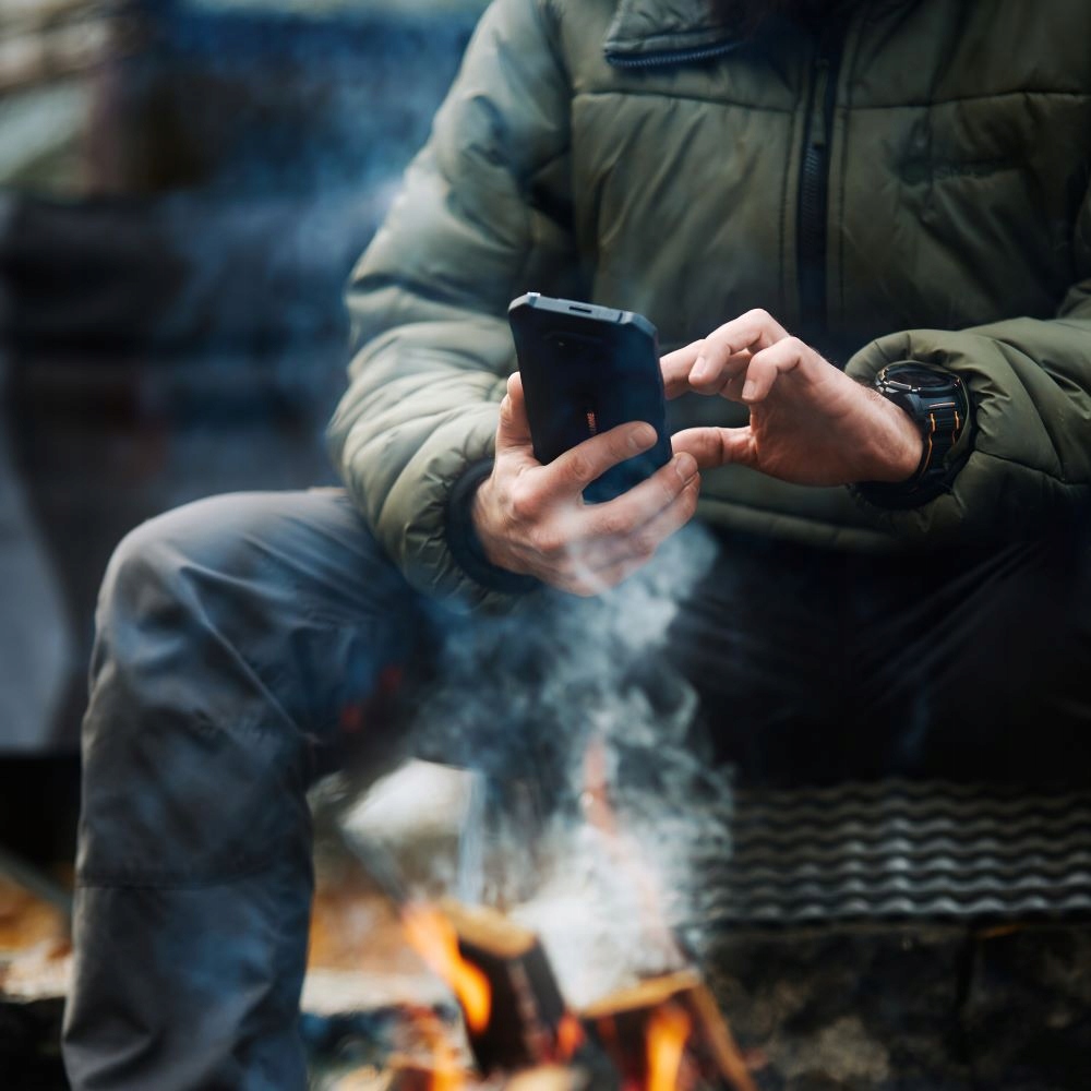 Smartphone Hammer Iron V oranžový