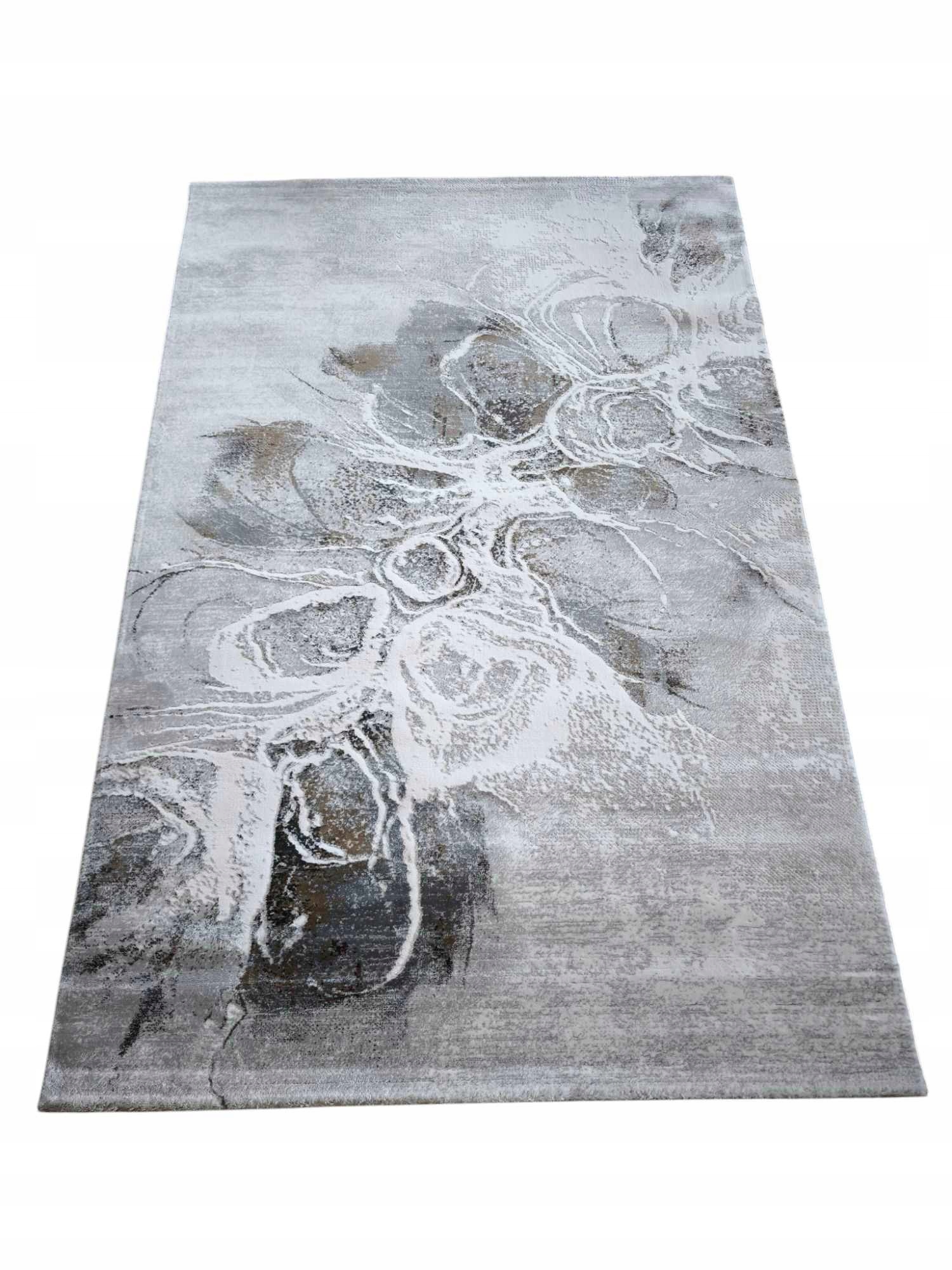 Koberec do obývačky 160 x 230 cm, loftový vzor s plyšovými štetinami, kvalita