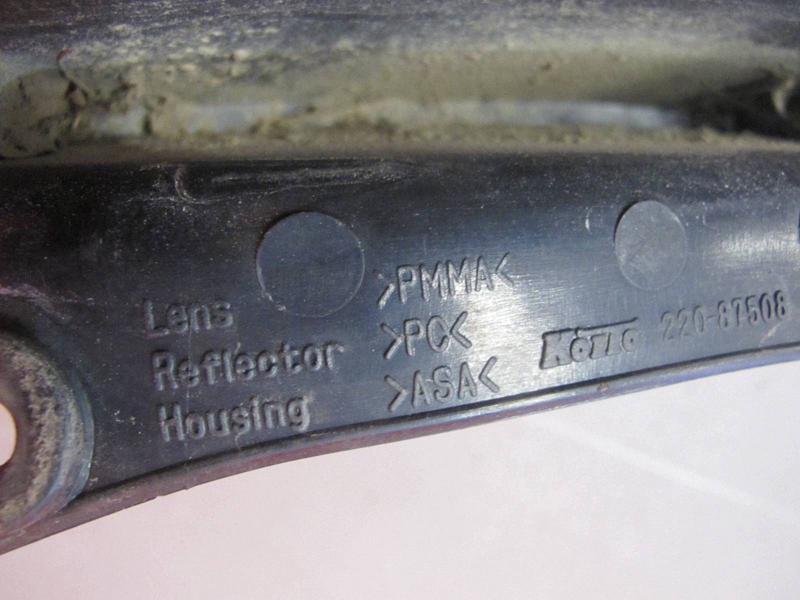 MITSUBISHI LANCER VII 7 CS KOMBI light right rear part rear EU