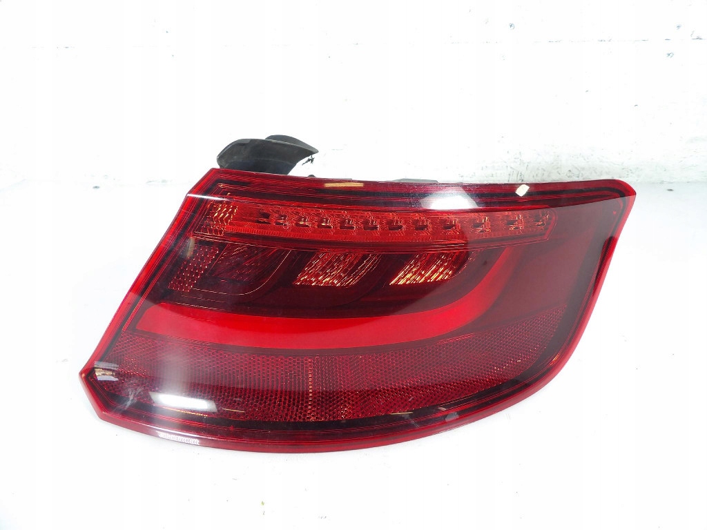 AUDI A3 8V HATCHBACK light rear part right 8V4945096A