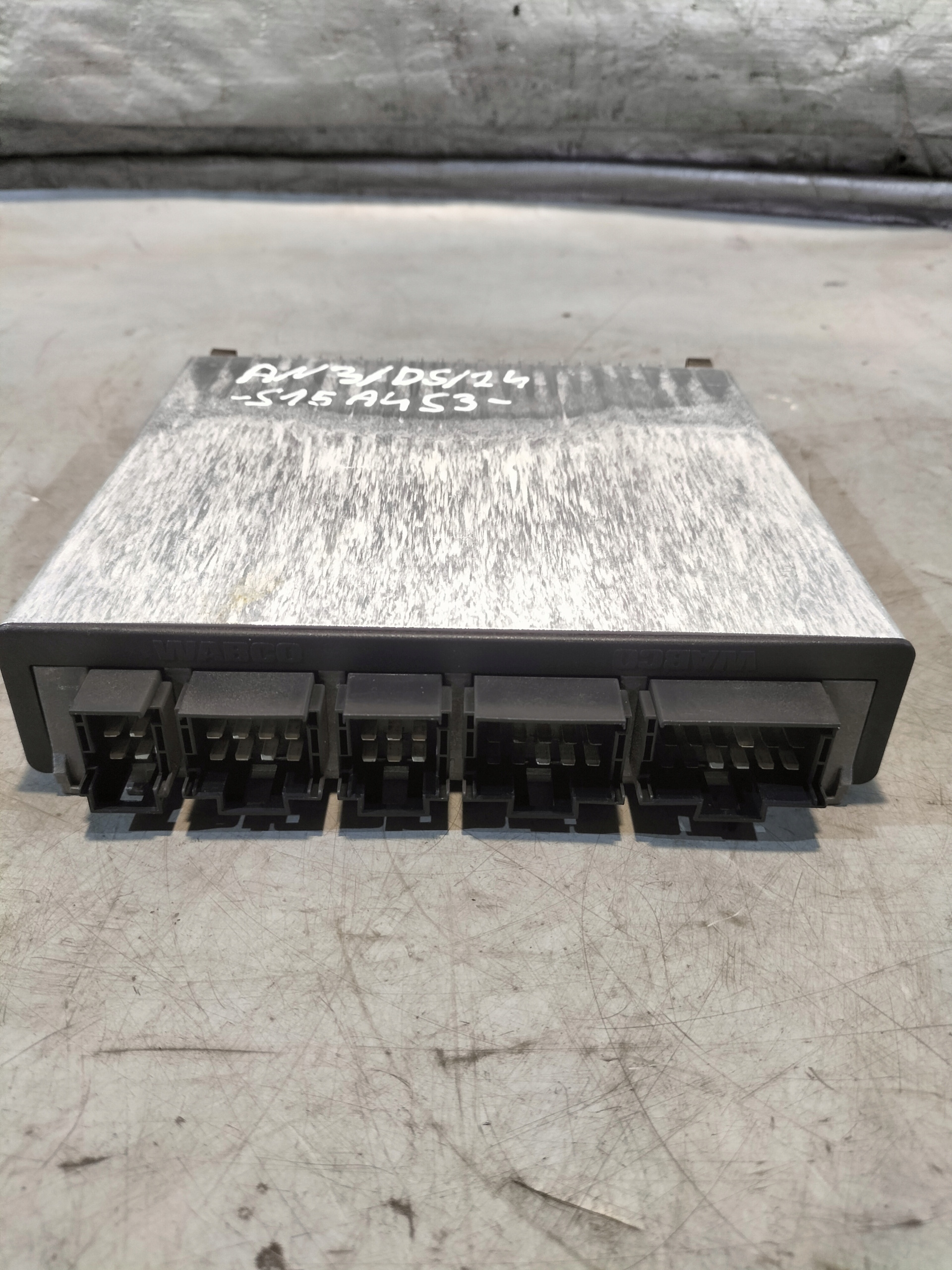Wabco 4461300280 control unit, uklad control sily hamowania/napedowej