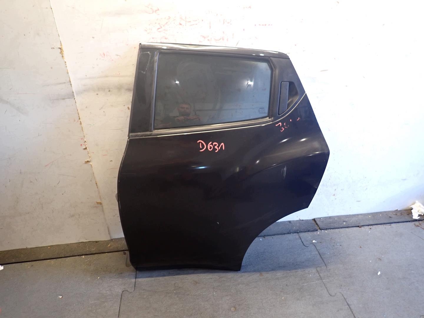 door rear part rear. left NISSAN JUKE and 2010-2019