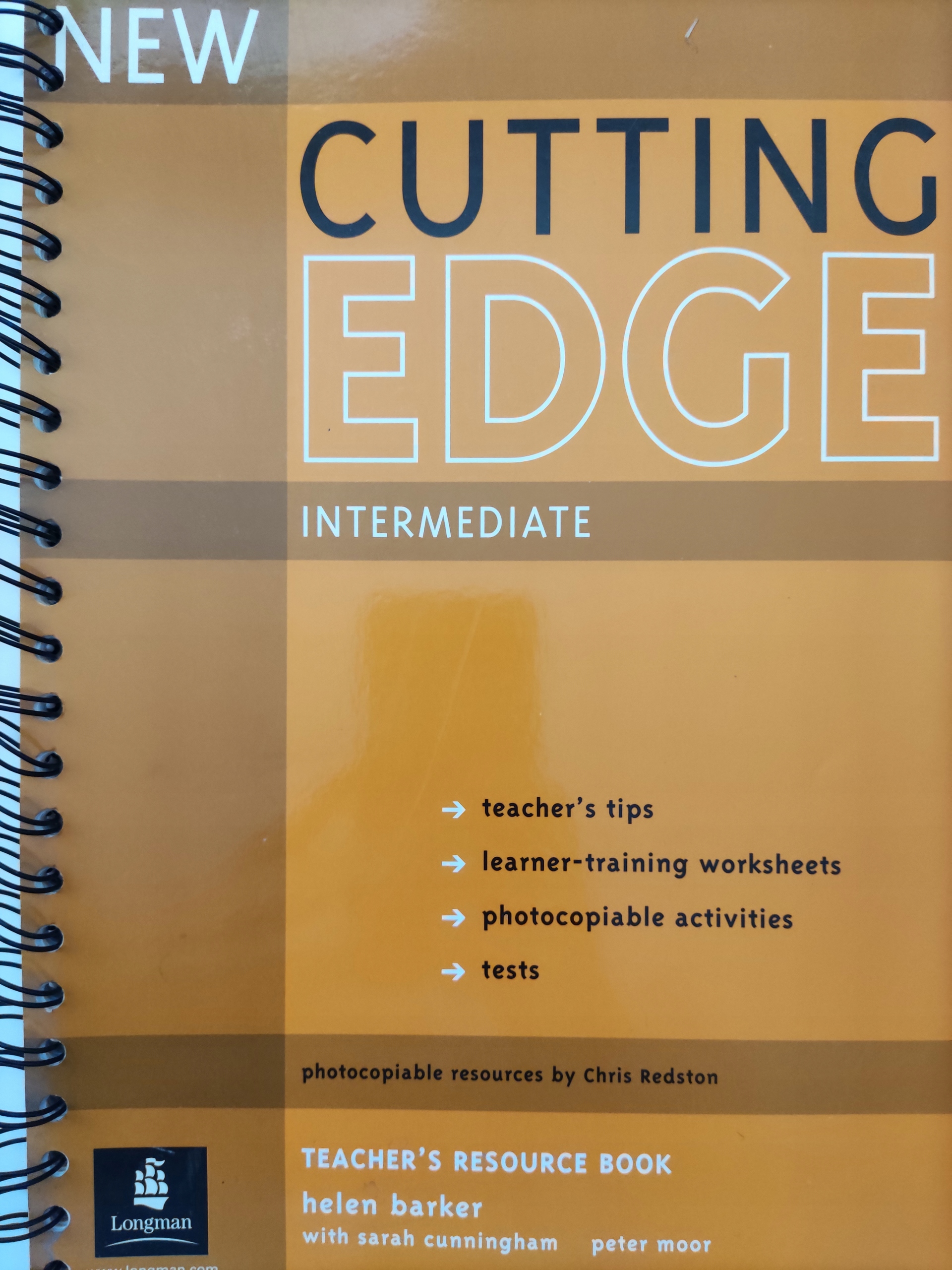 New Cutting Edge Intermediate Teachers Book