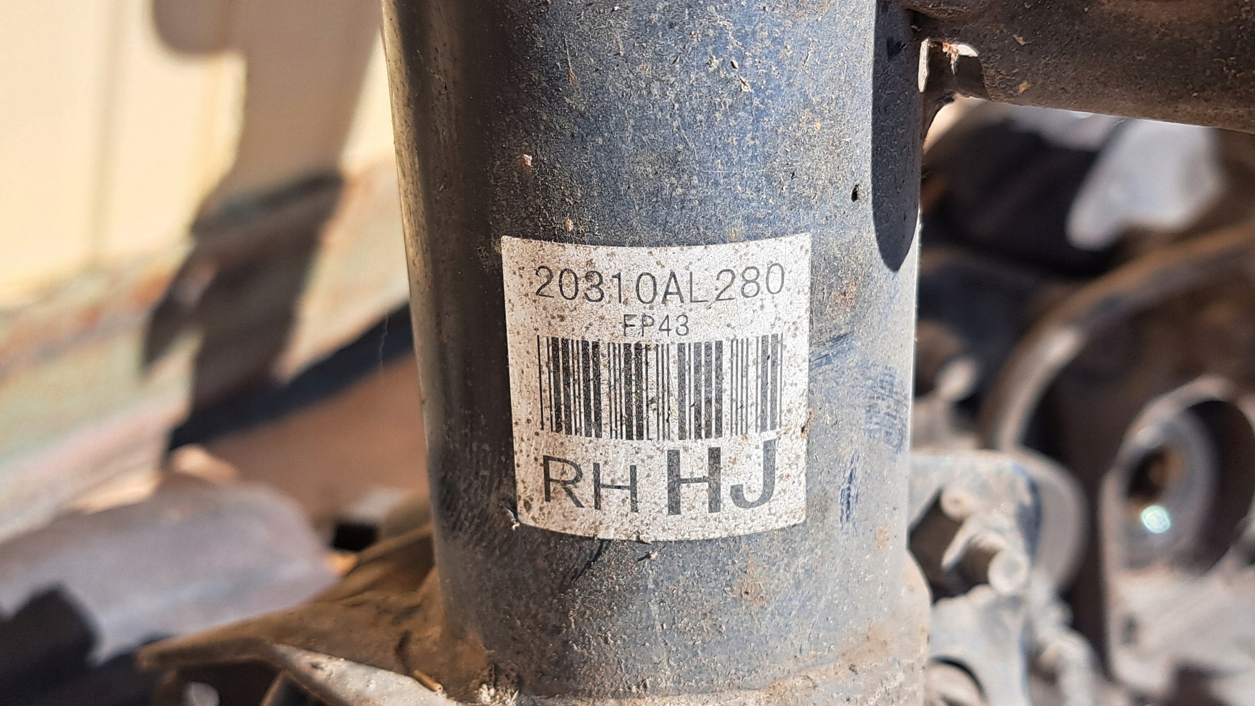 subaru Outback V 14-19 - поворотный кулак, цапфа
