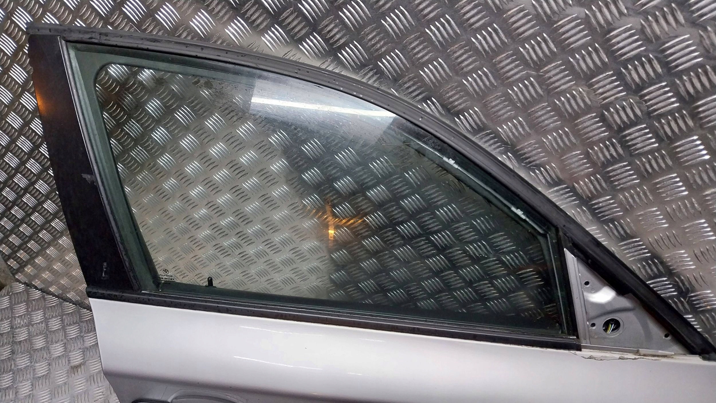 Tür vorne rechts BMW 1 E87 04